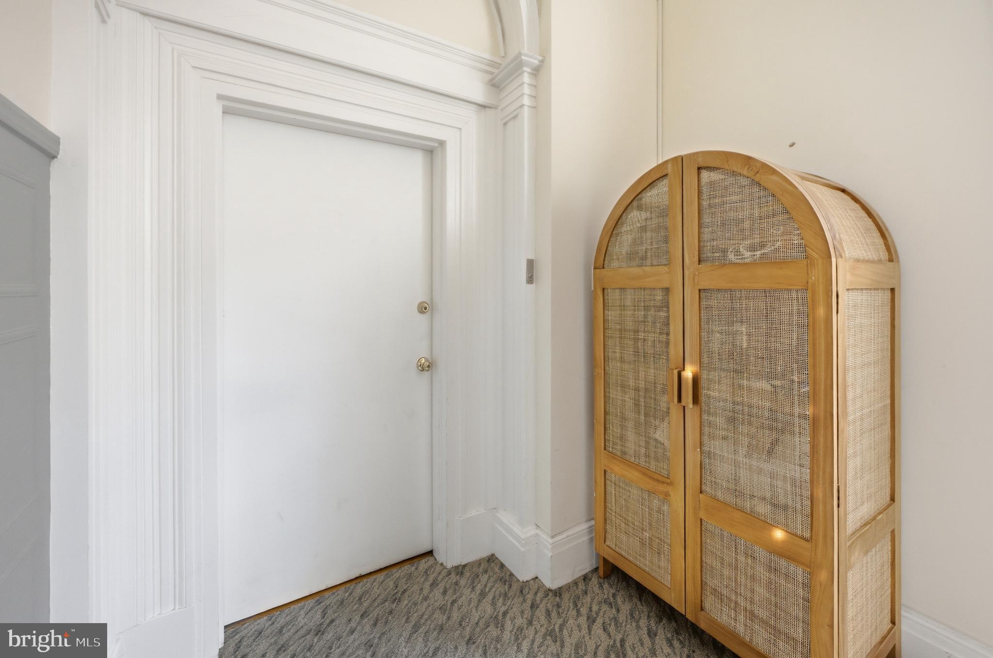 WASHINGTON SQ - Residential