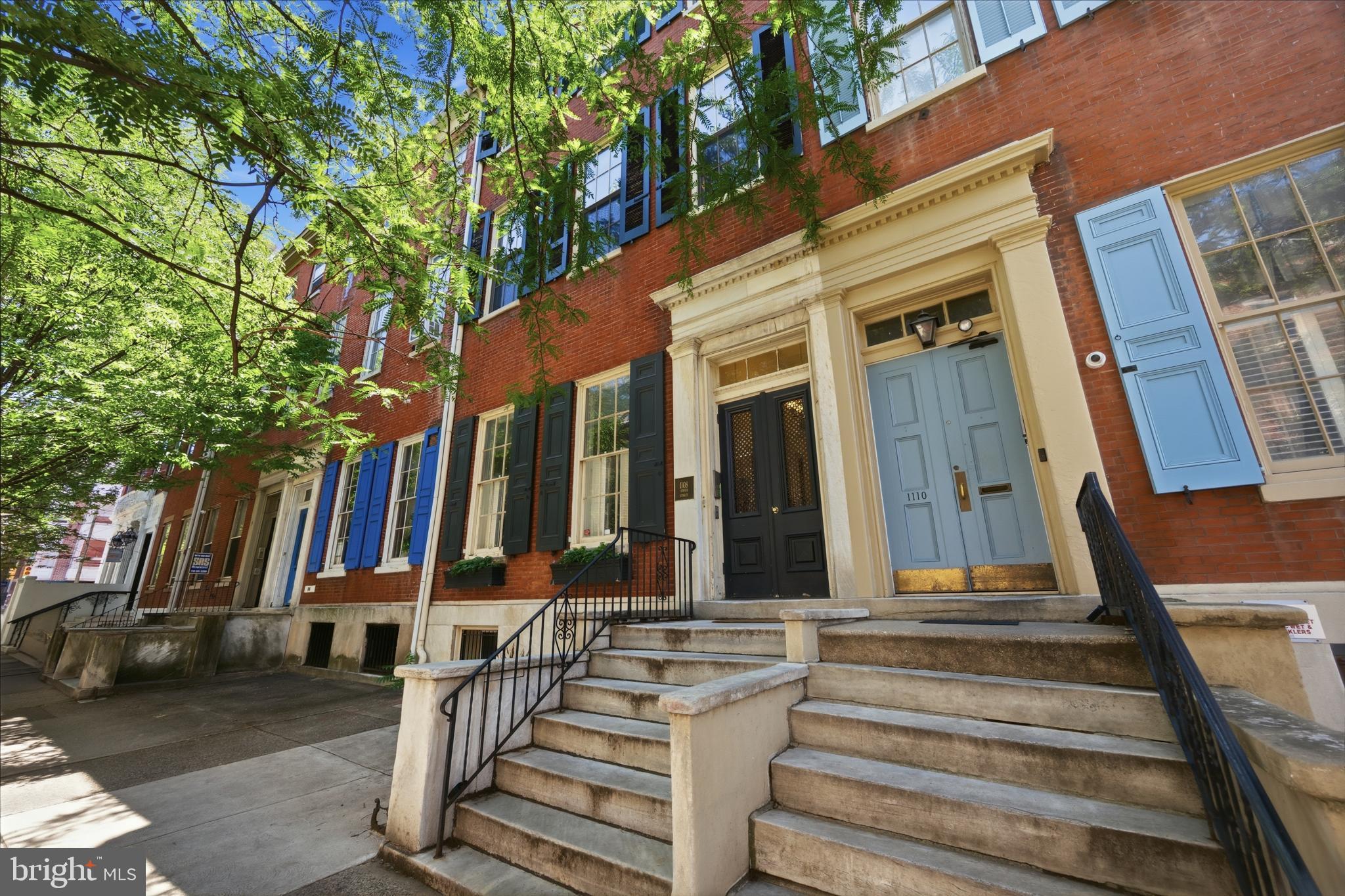 WASHINGTON SQ - Residential