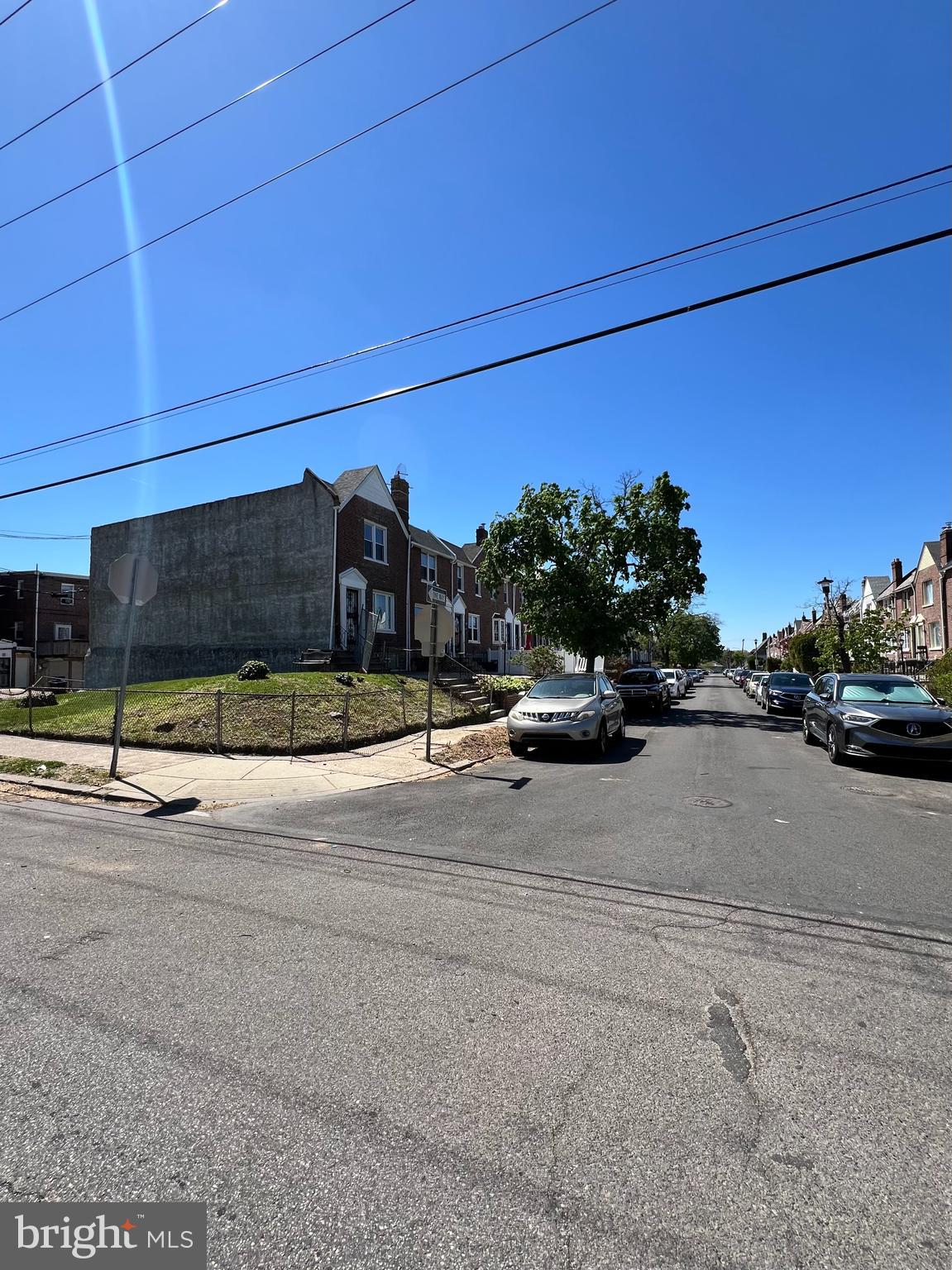 WEST OAK LANE - Land
