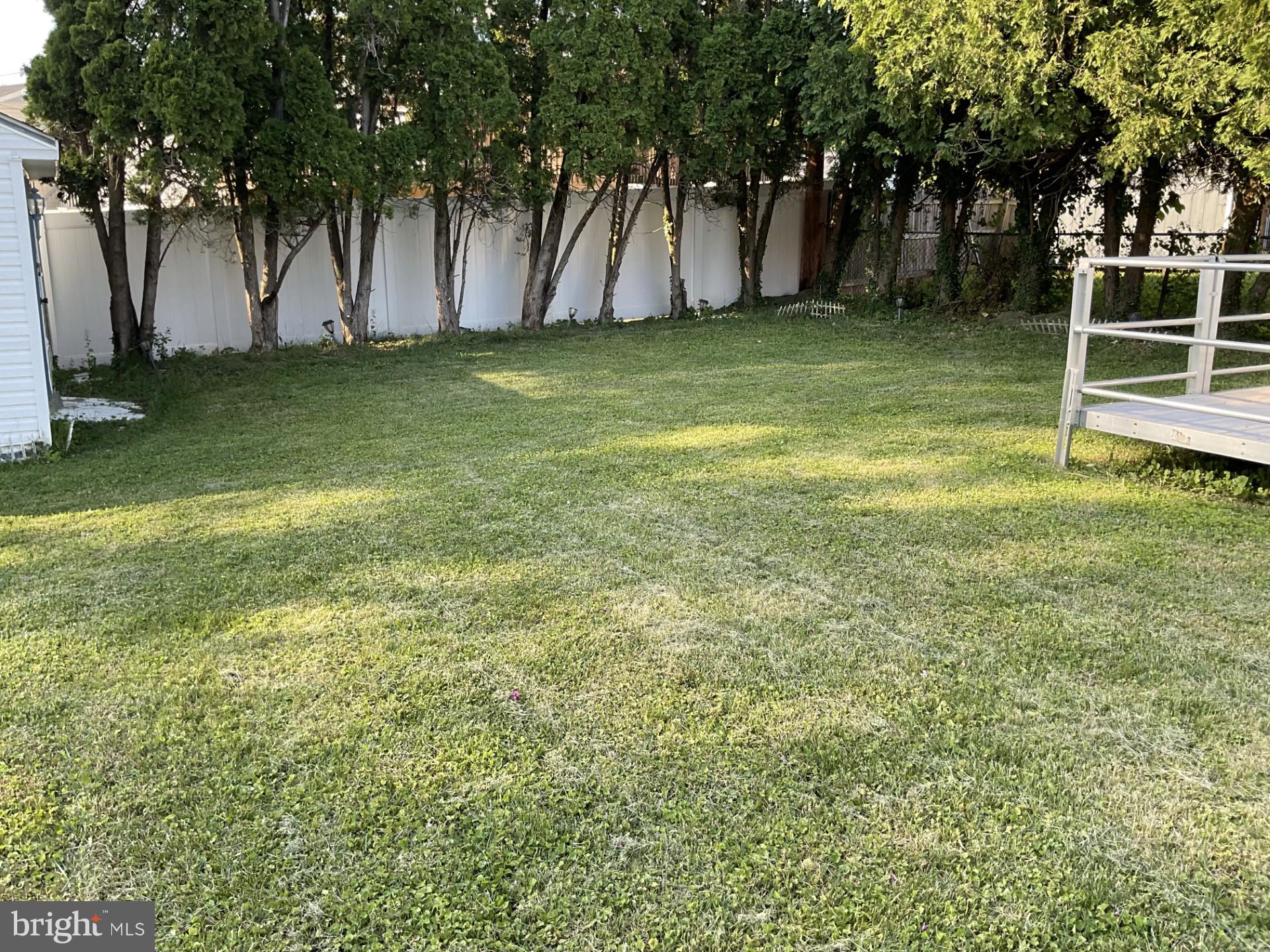 SUBURBIA - Residential