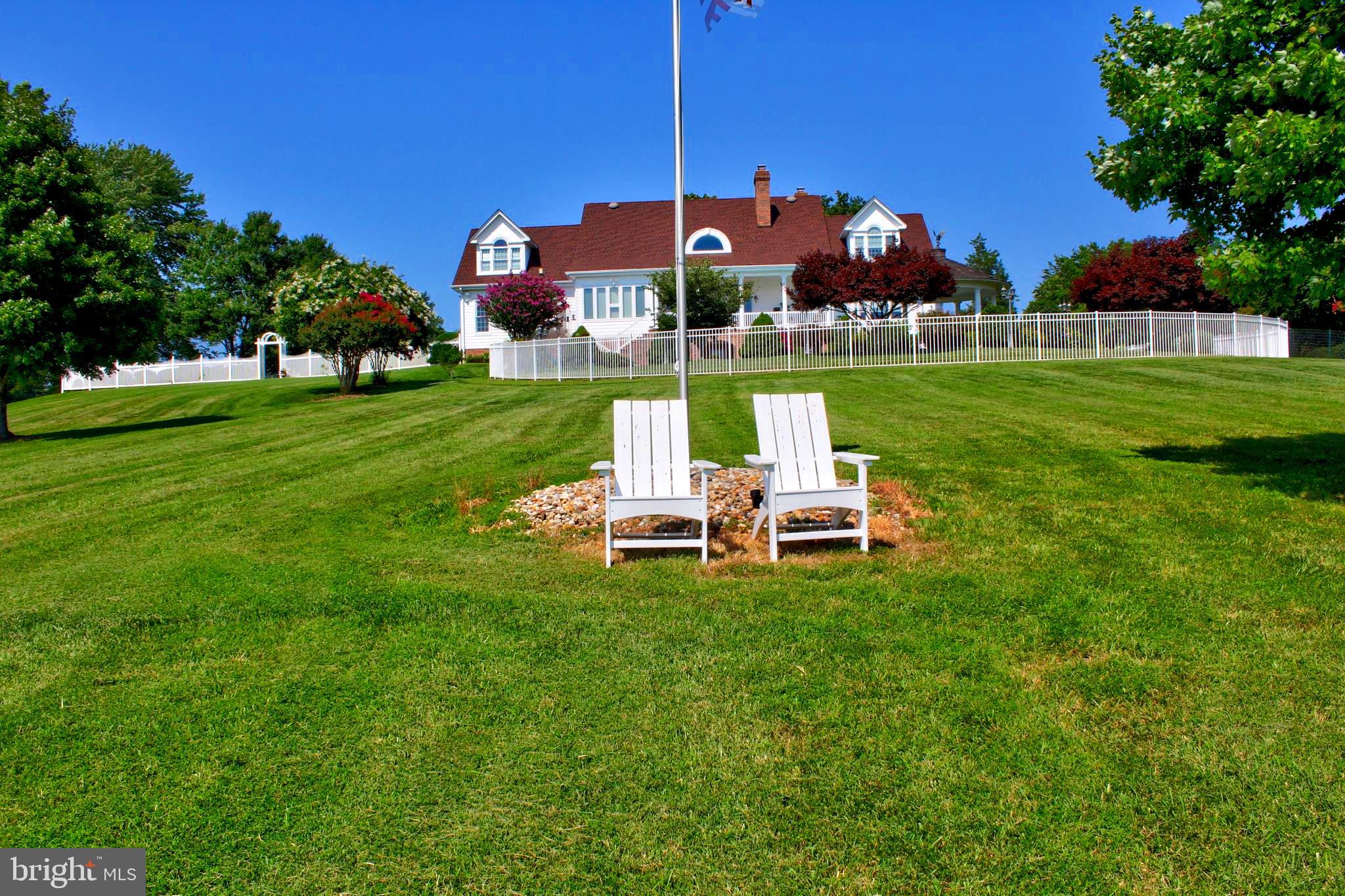 EAGLES NEST - Residential Lease