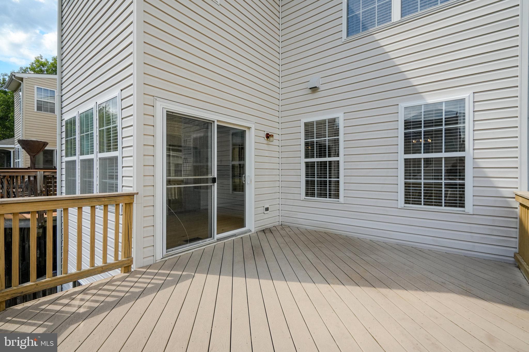 SOUTH RIDING - Residential