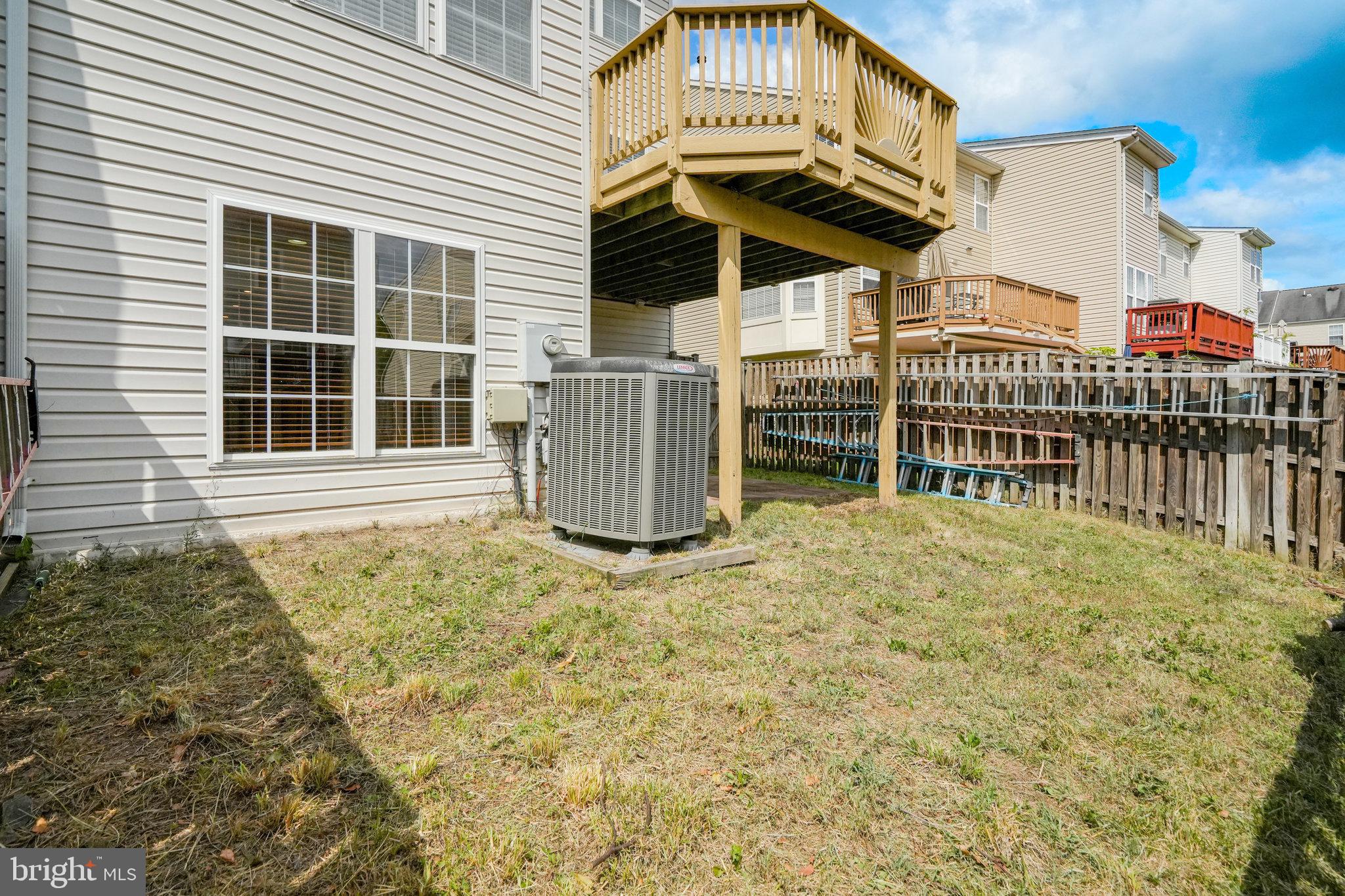 SOUTH RIDING - Residential