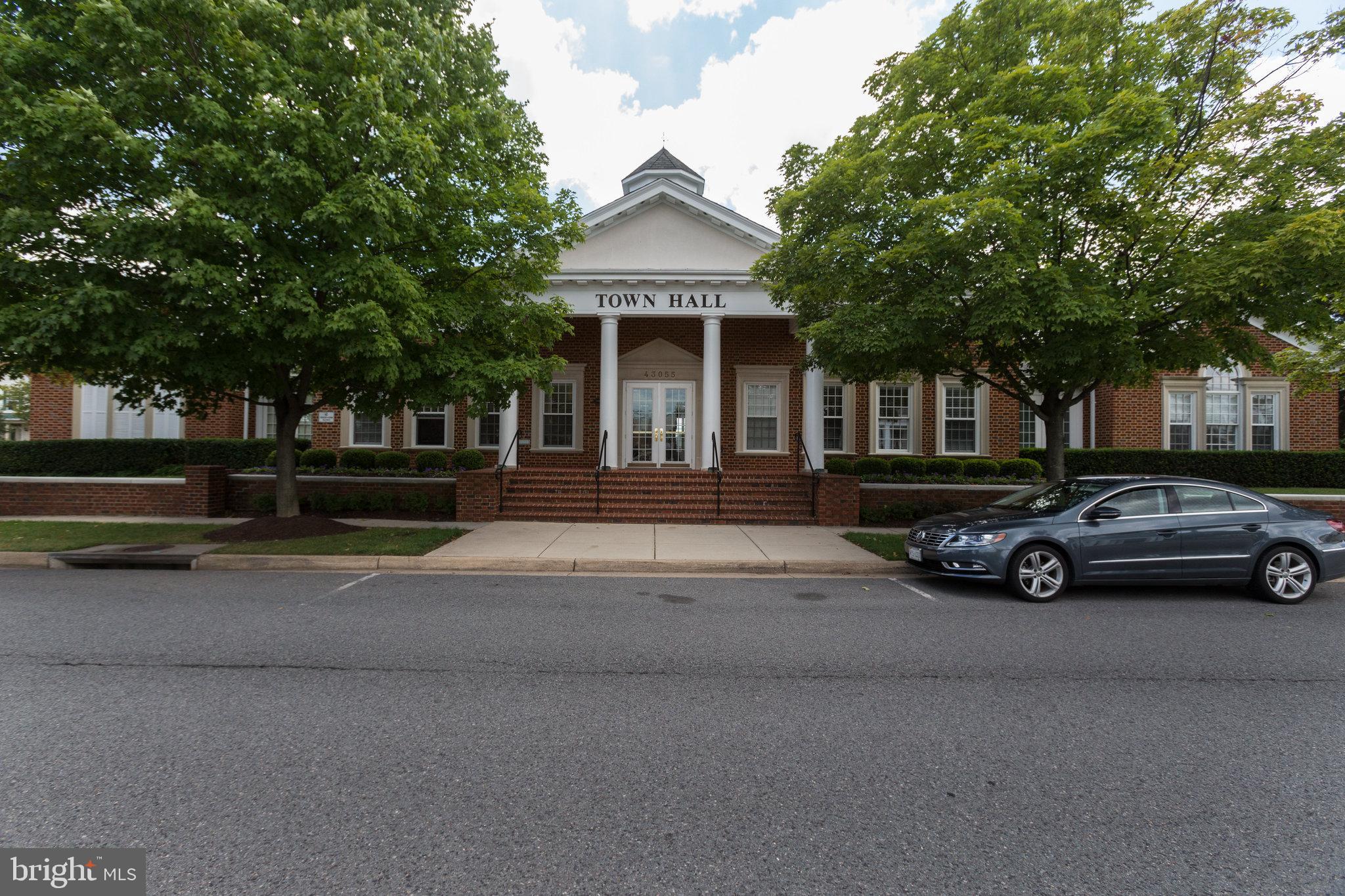 SOUTH RIDING - Residential