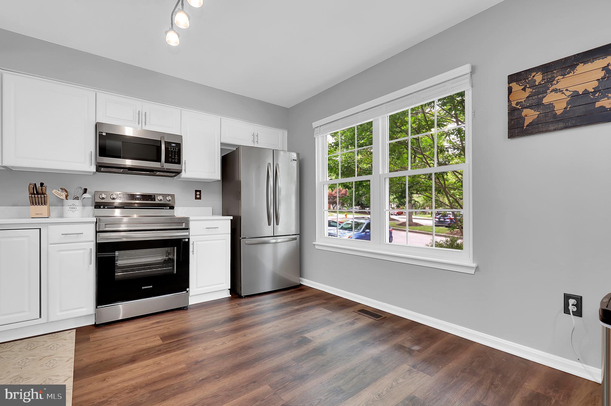 HICKORY RIDGE - Residential