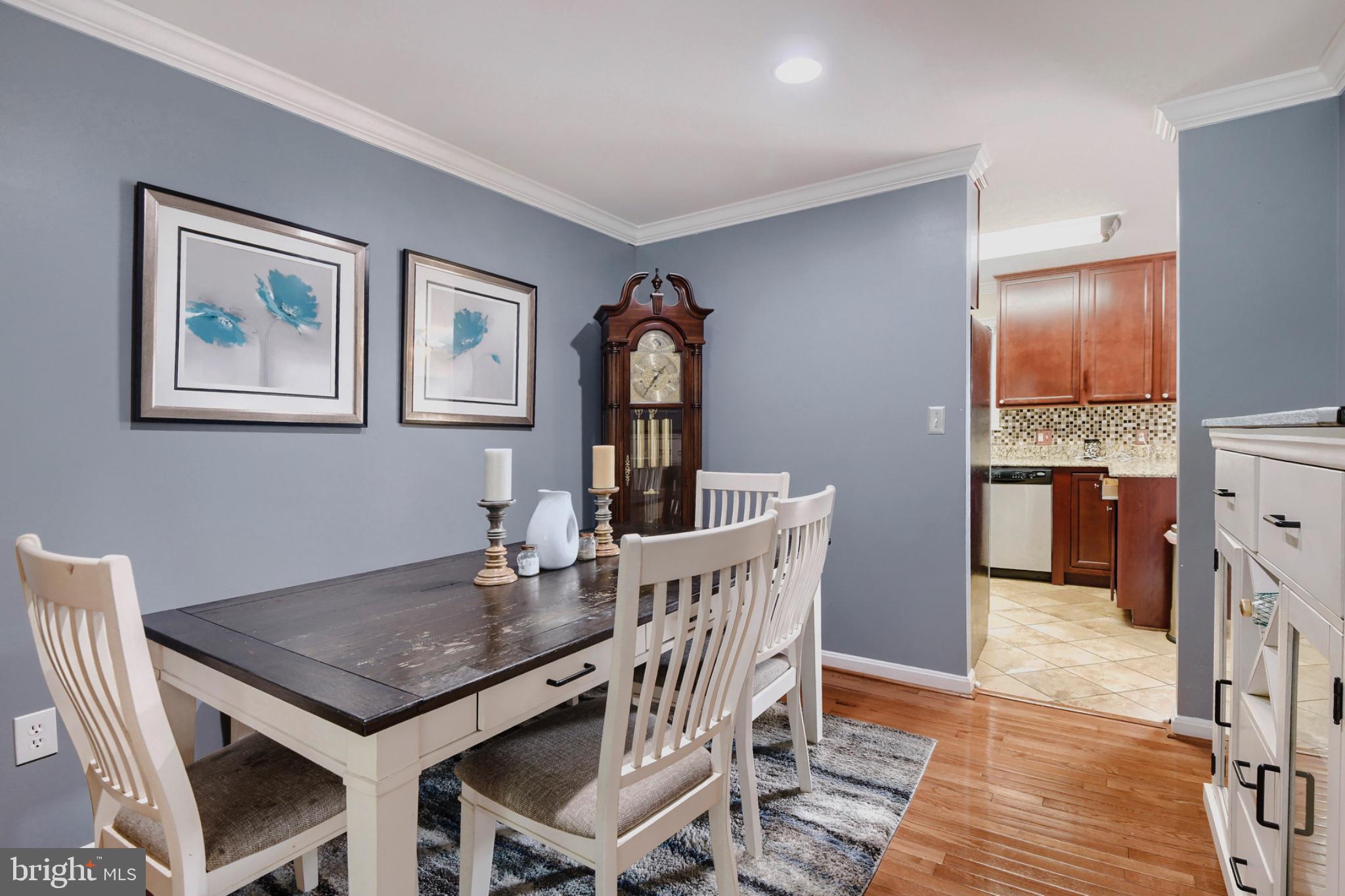 FOX RIDGE - Residential
