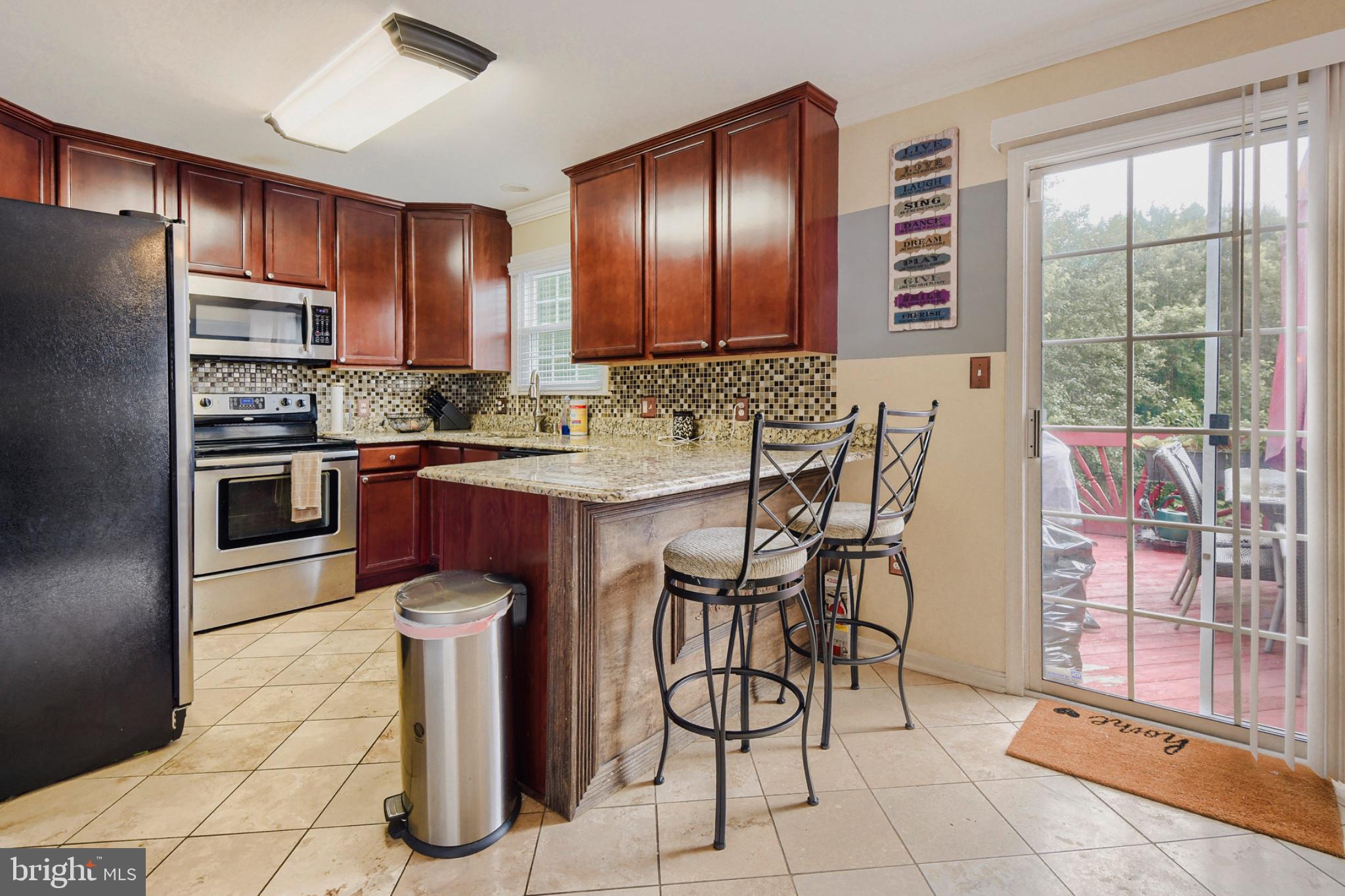 FOX RIDGE - Residential
