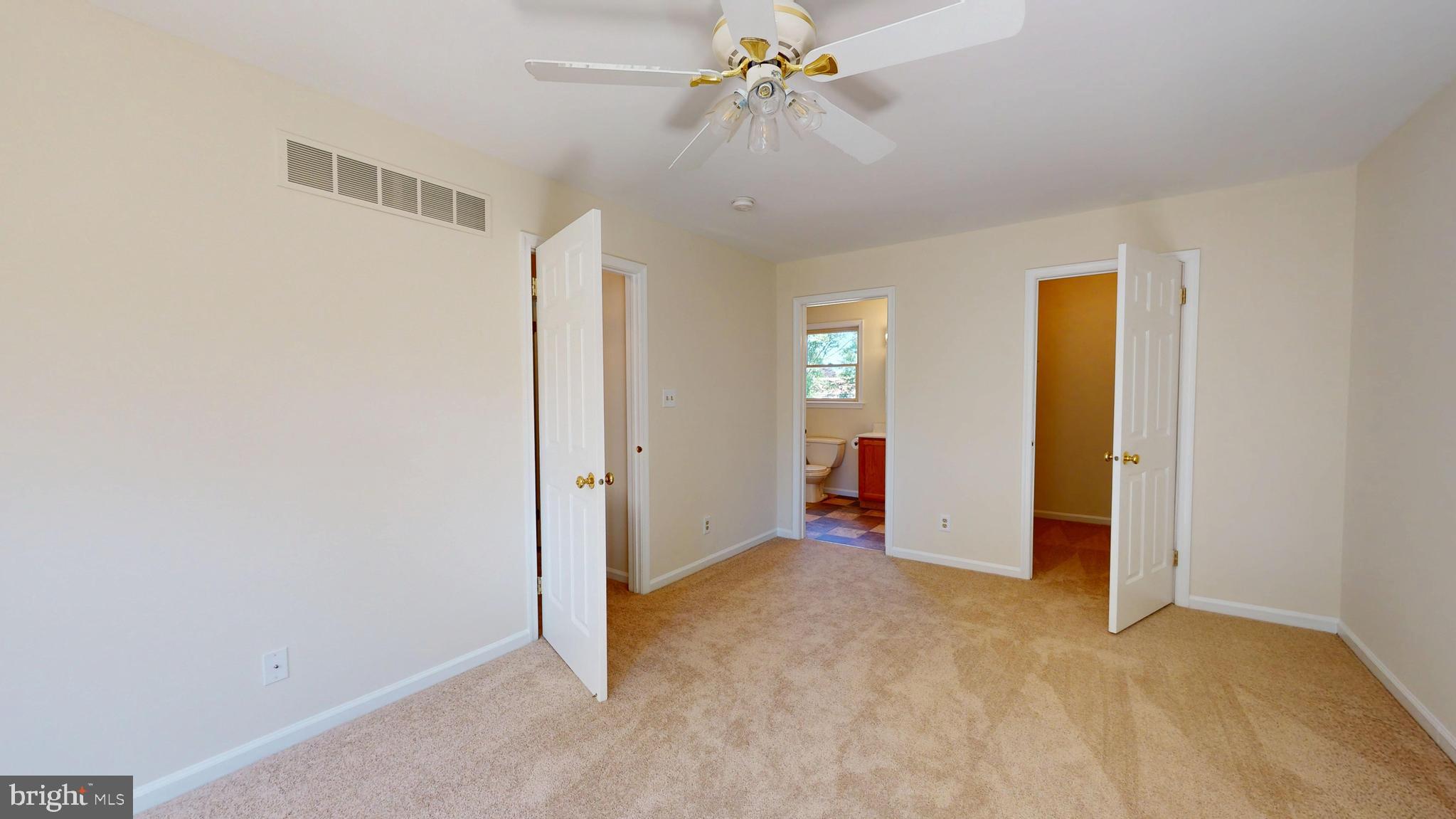 FIELDSTONE PLACE - Residential
