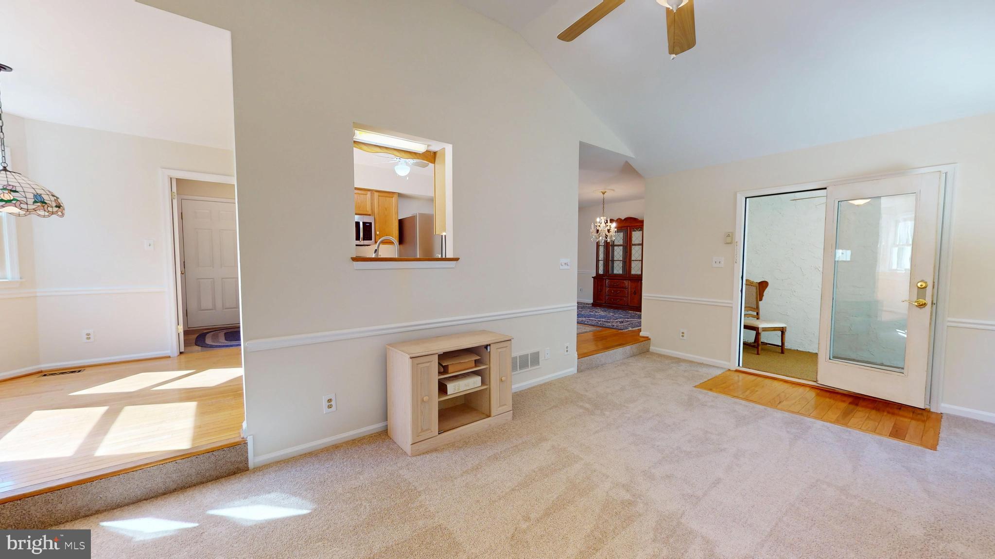 FIELDSTONE PLACE - Residential