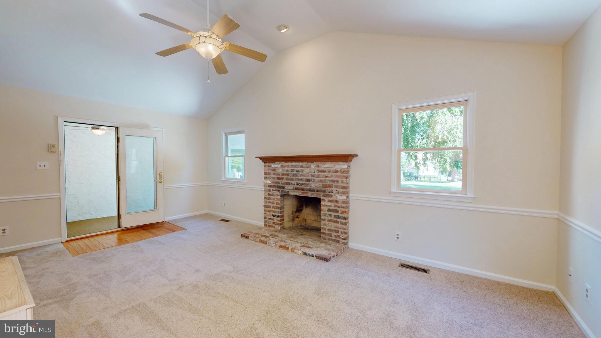 FIELDSTONE PLACE - Residential