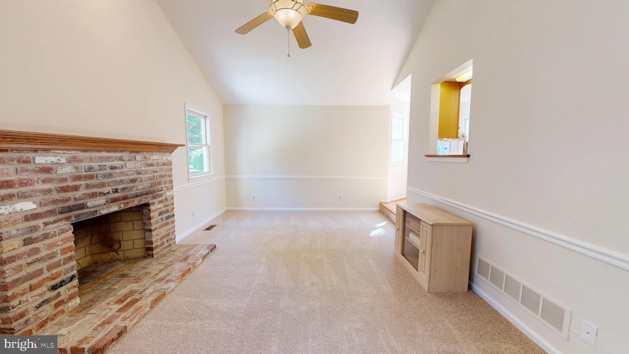 FIELDSTONE PLACE - Residential