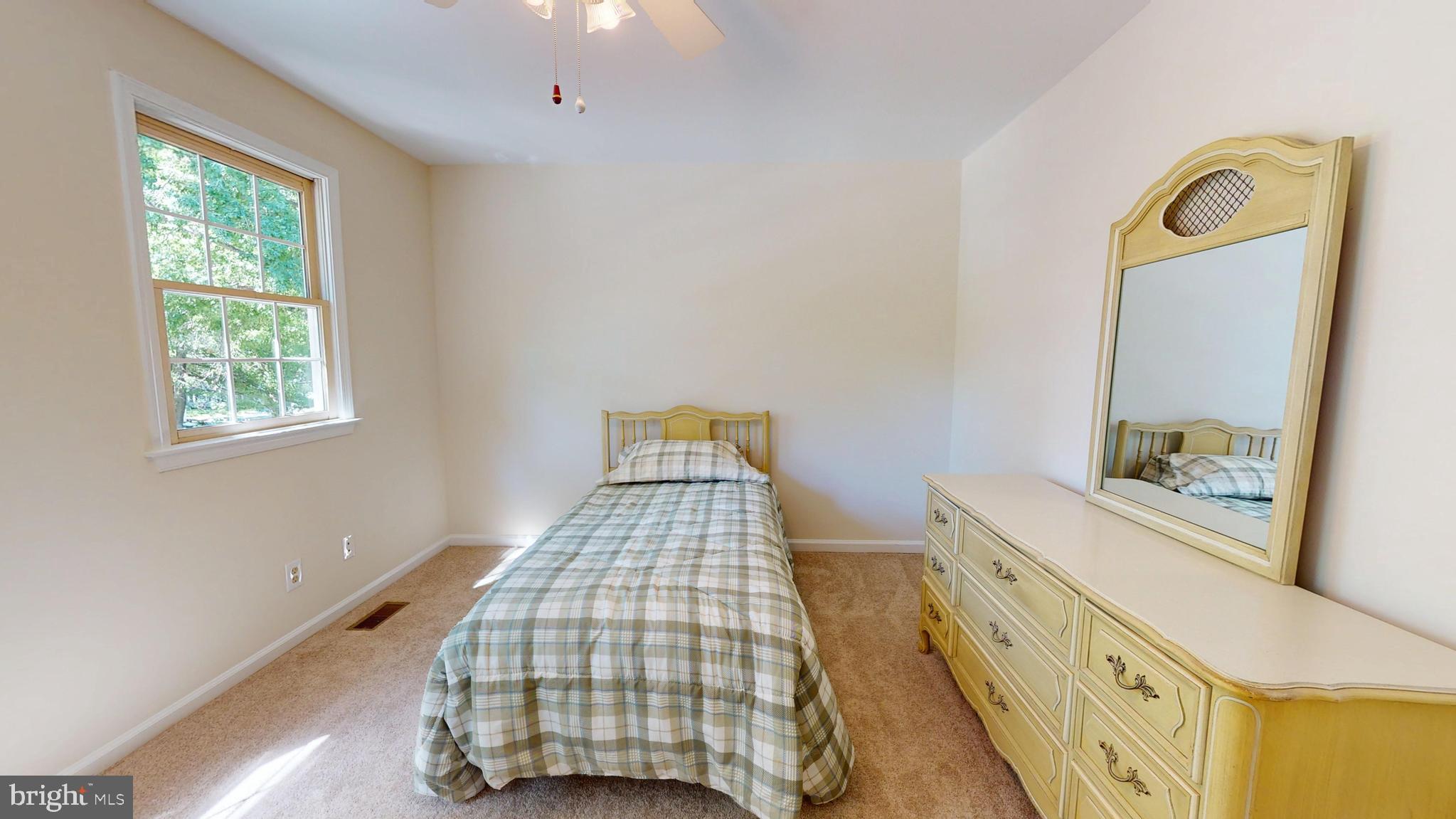 FIELDSTONE PLACE - Residential