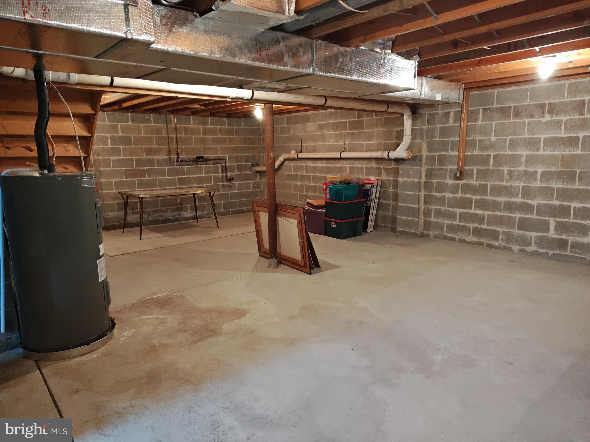 FIELDSTONE PLACE - Residential
