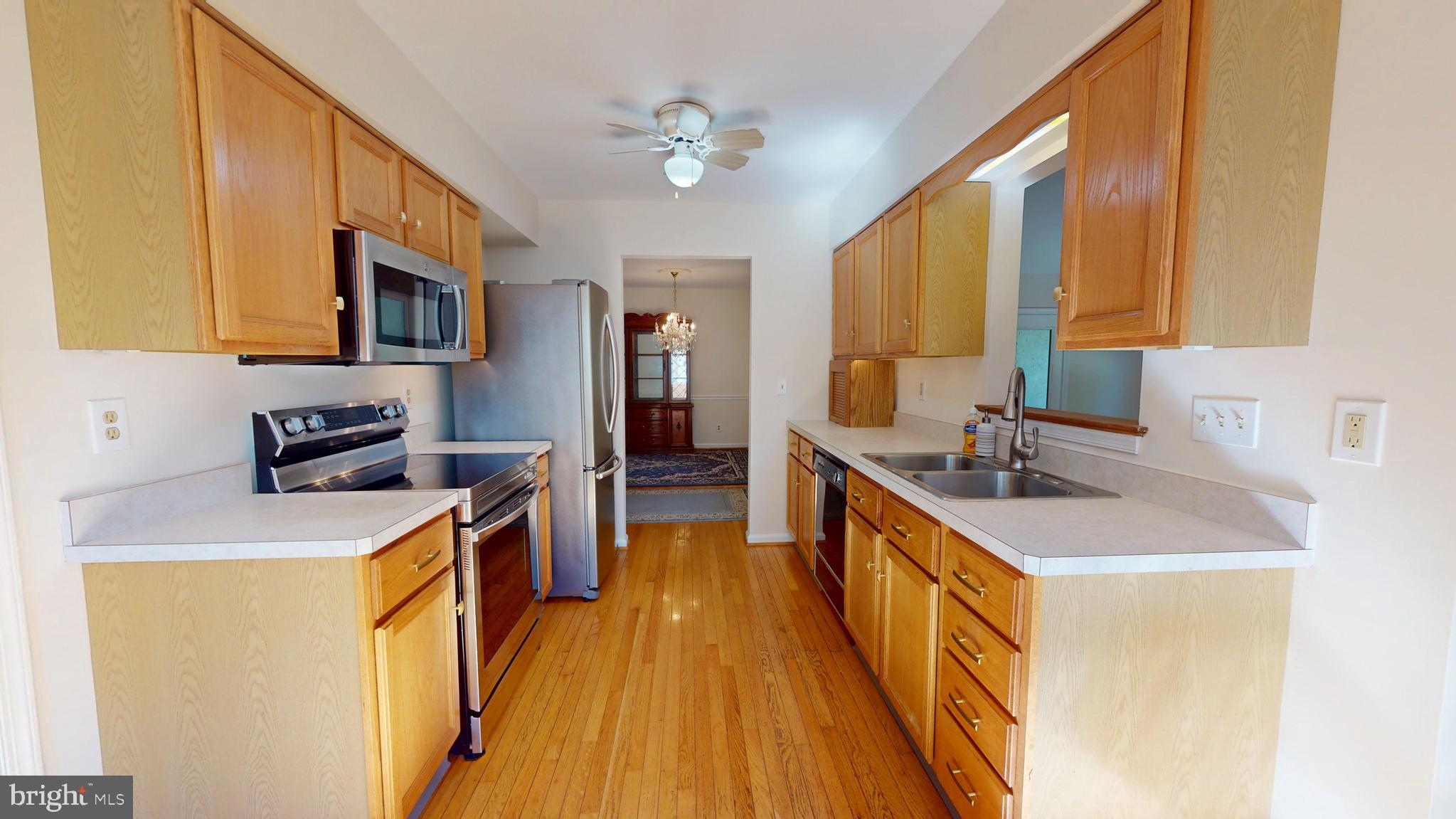 FIELDSTONE PLACE - Residential