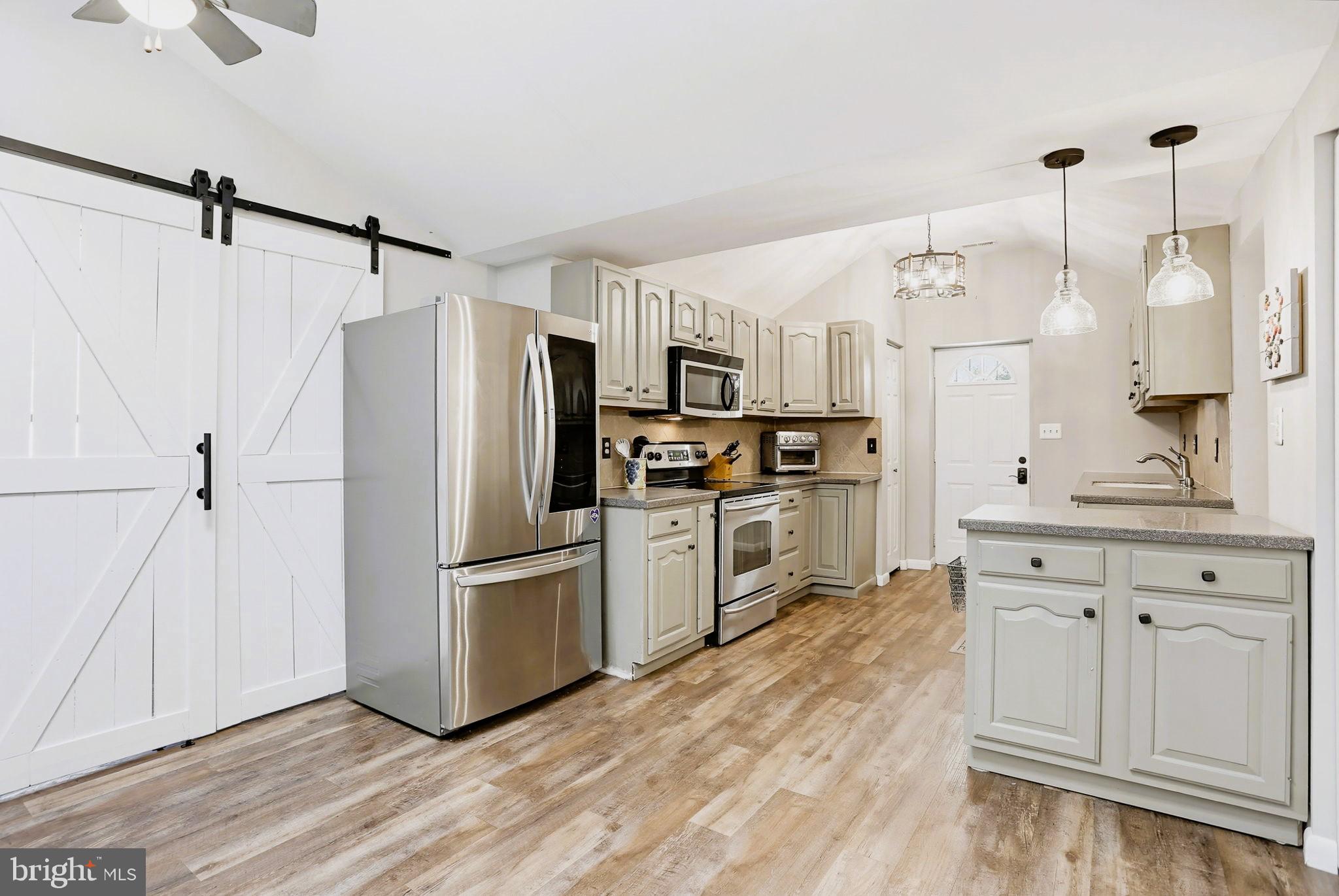 CHELSEA BEACH - Residential