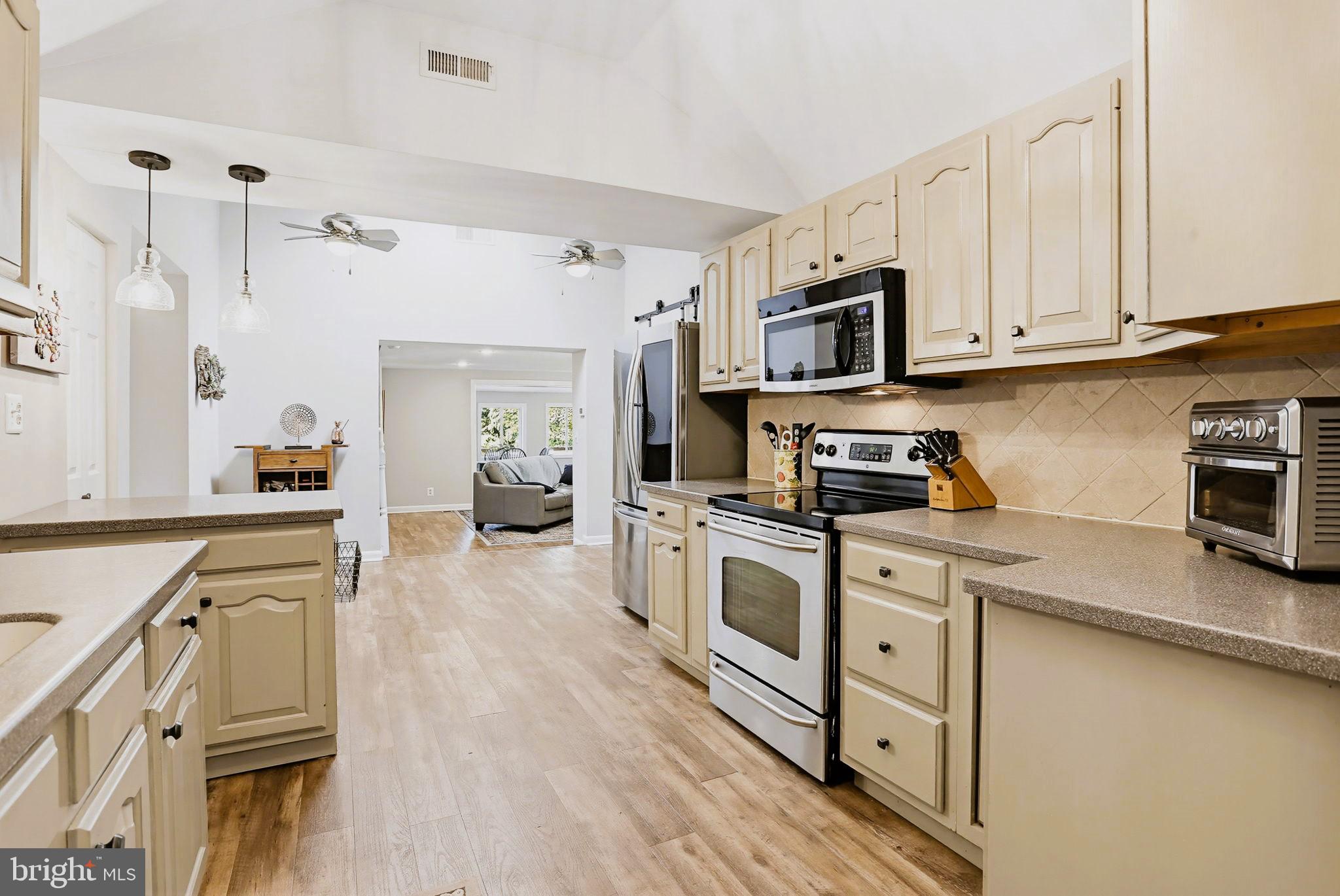 CHELSEA BEACH - Residential