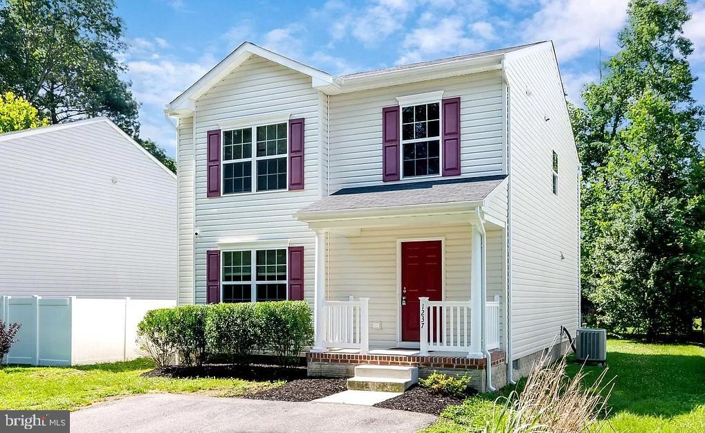 AVALON SHORES - Residential