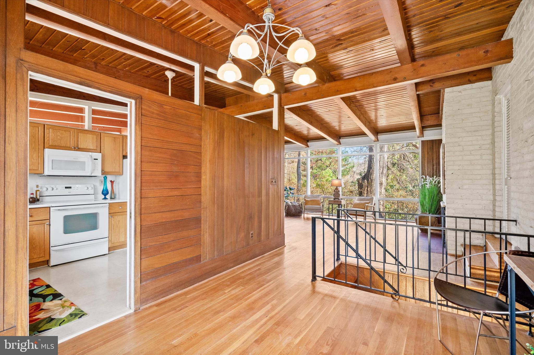 HOLMES RUN ACRES - Residential