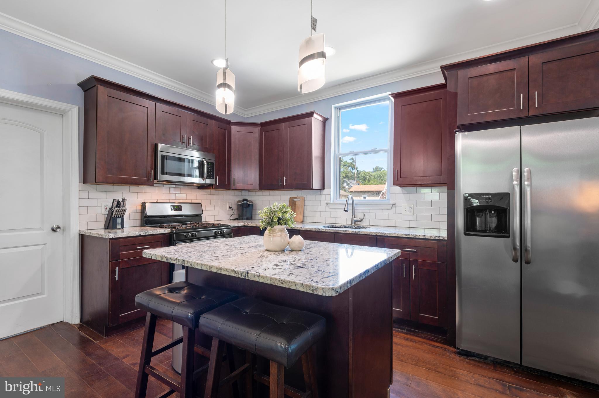 HOWARD PARK - Residential