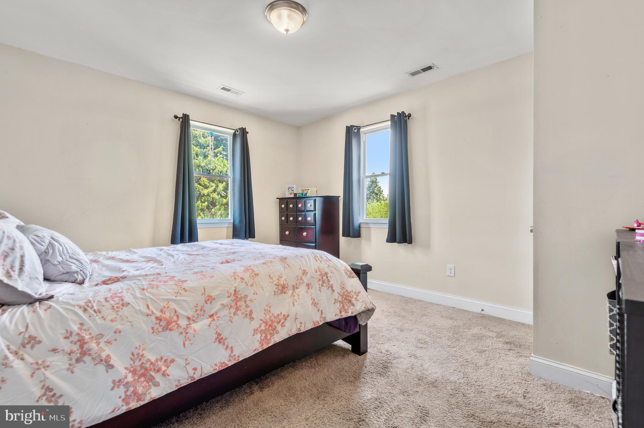 HOWARD PARK - Residential