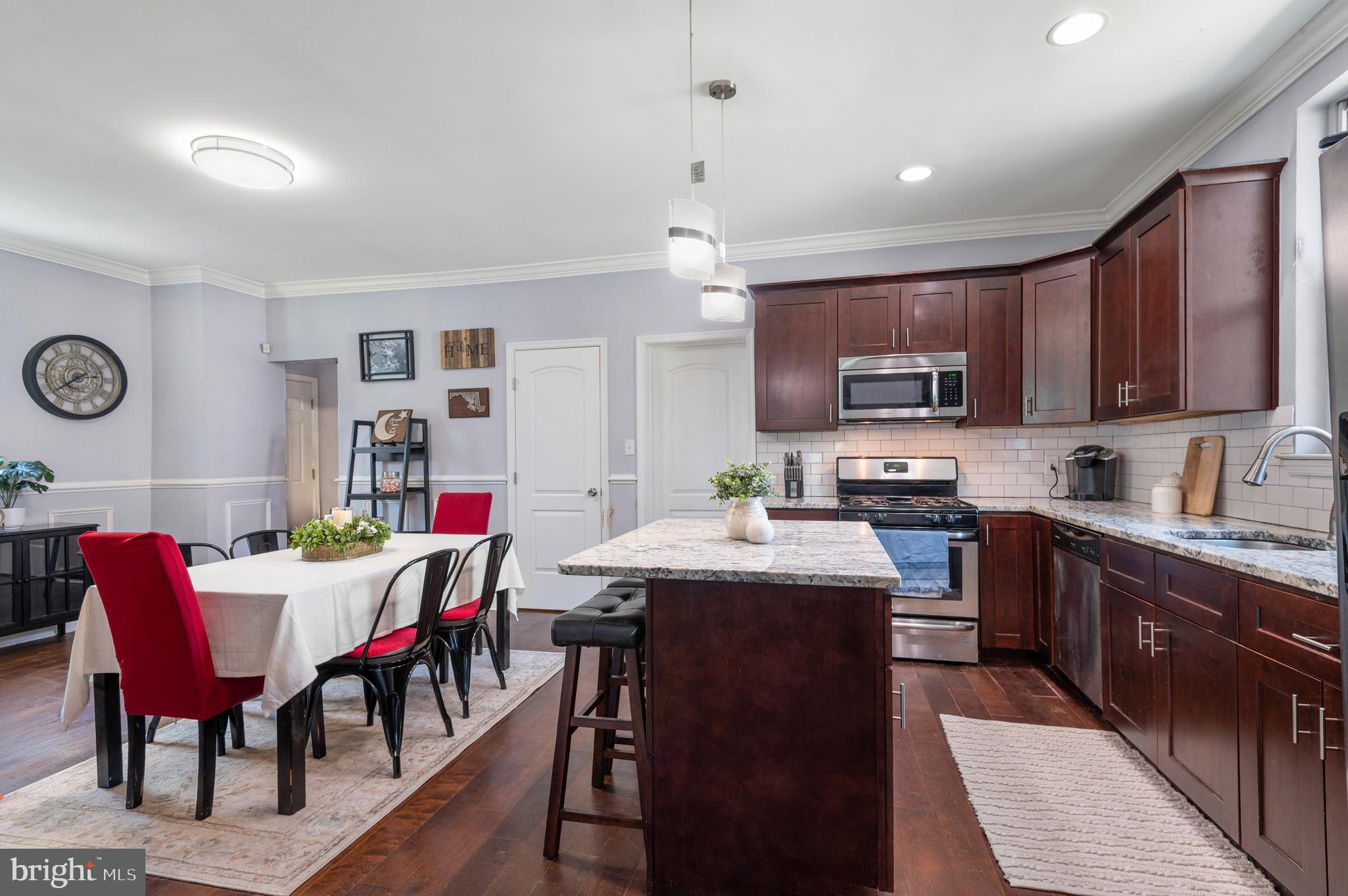 HOWARD PARK - Residential