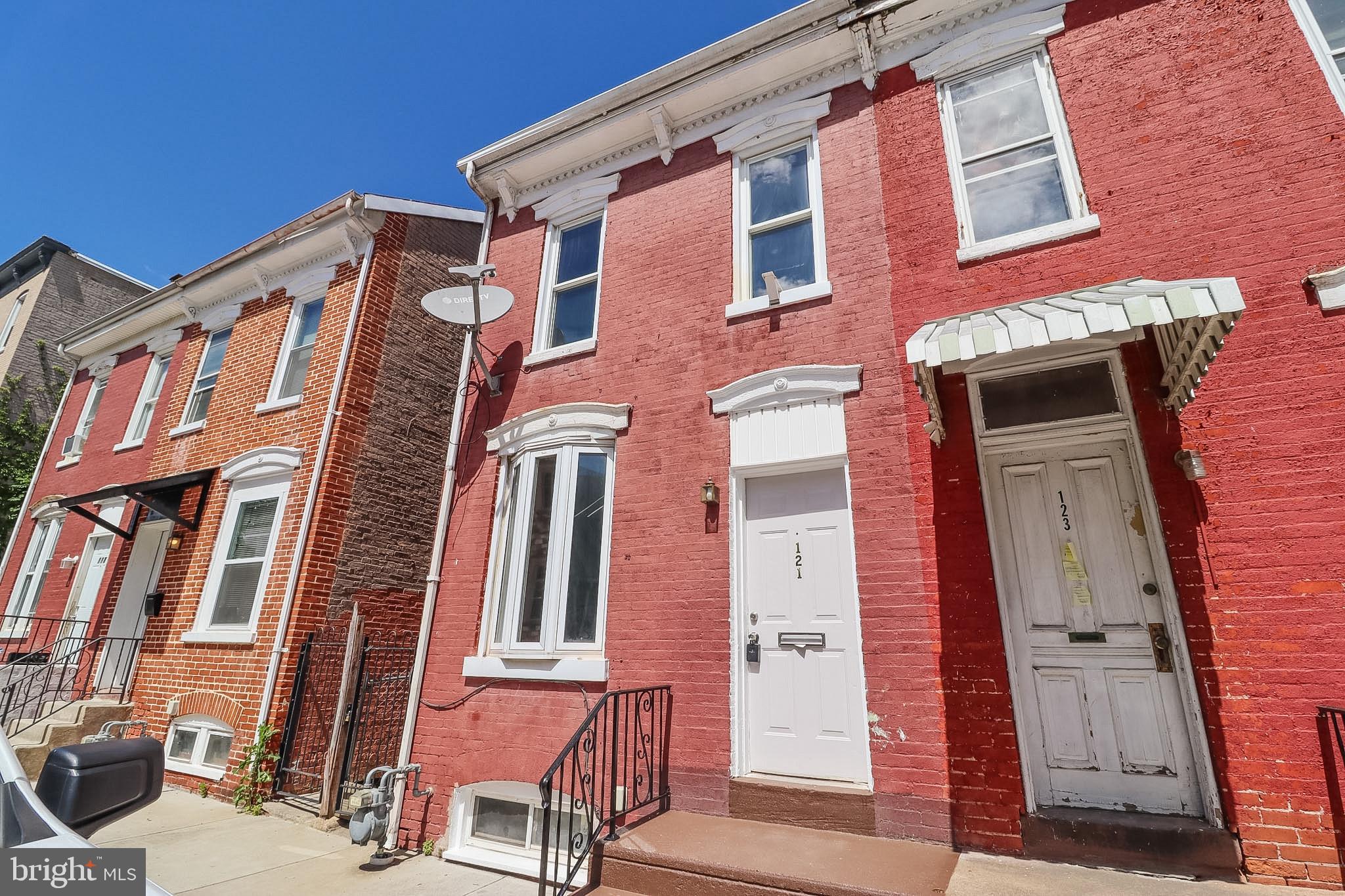 Welcome to 121 S West Street, York, PA, a beautifully renovated brick end-unit home offering the perfect blend of historic charm and modern updates. This move-in-ready property features 3 spacious bedrooms, 1 full bath, and approximately 1,200 square feet of living space. Enjoy a newly updated interior with fresh finishes throughout, an upgraded kitchen, and comfortable living areas designed for everyday living. Outside, you'll find a private fenced backyard with a deck that's perfect for entertaining, relaxing, or enjoying summer evenings, along with the convenience of off-street parking. Located close to downtown York, parks, shopping, and major commuter routes, this home is an excellent opportunity for first-time buyers, investors, or anyone looking for an affordable, turnkey property. Schedule your showing today and see everything this newly renovated home has to offer!