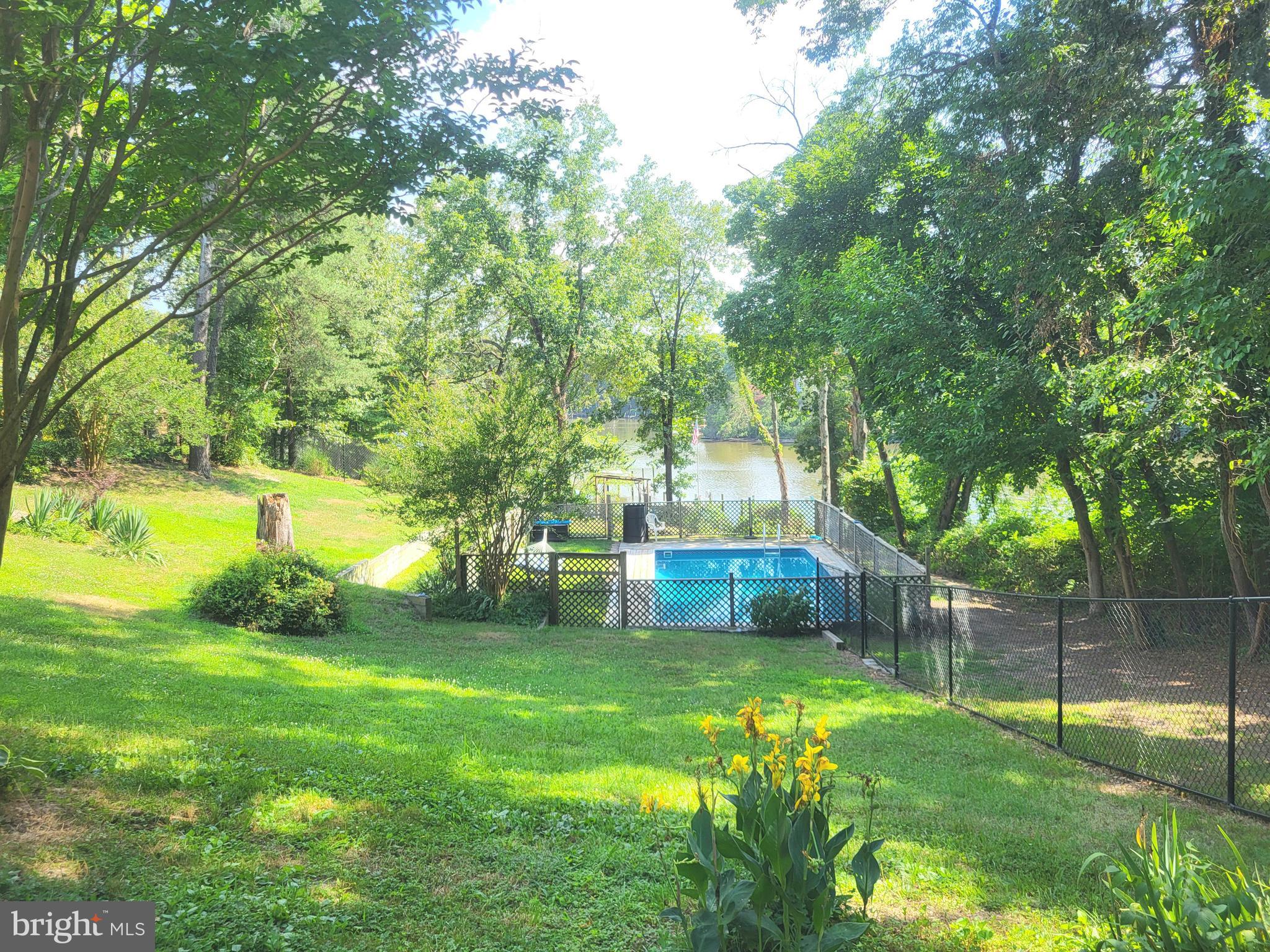 BROOKFIELD ON THE MAGOTHY - Residential