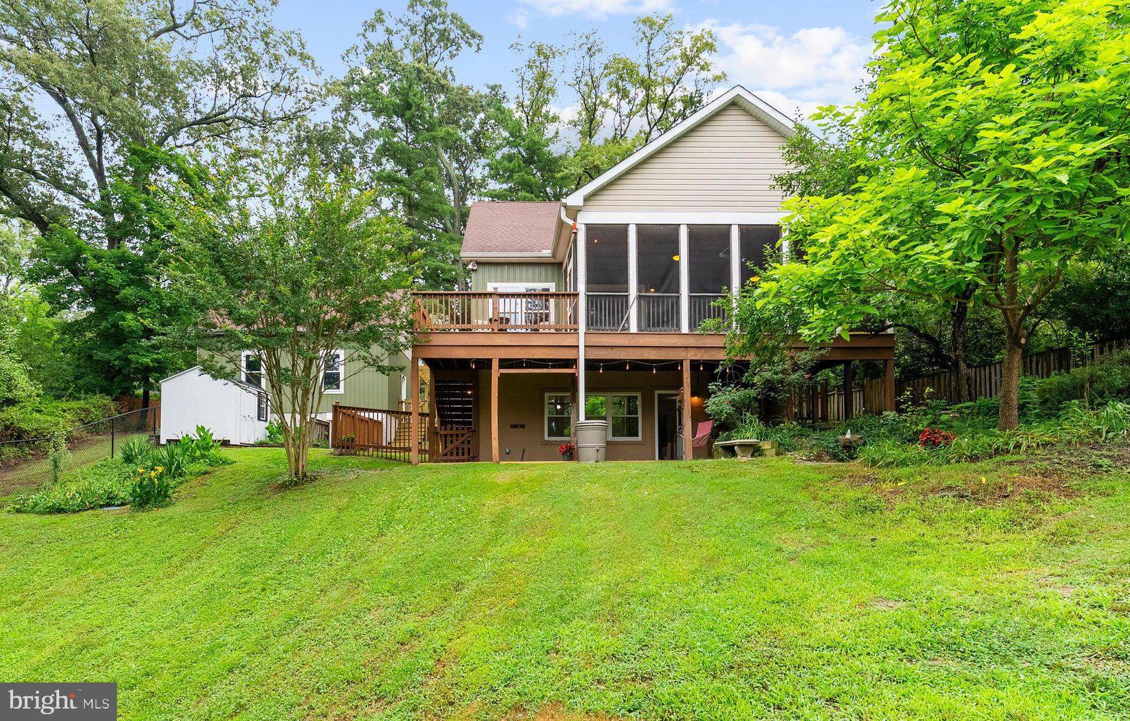 BROOKFIELD ON THE MAGOTHY - Residential