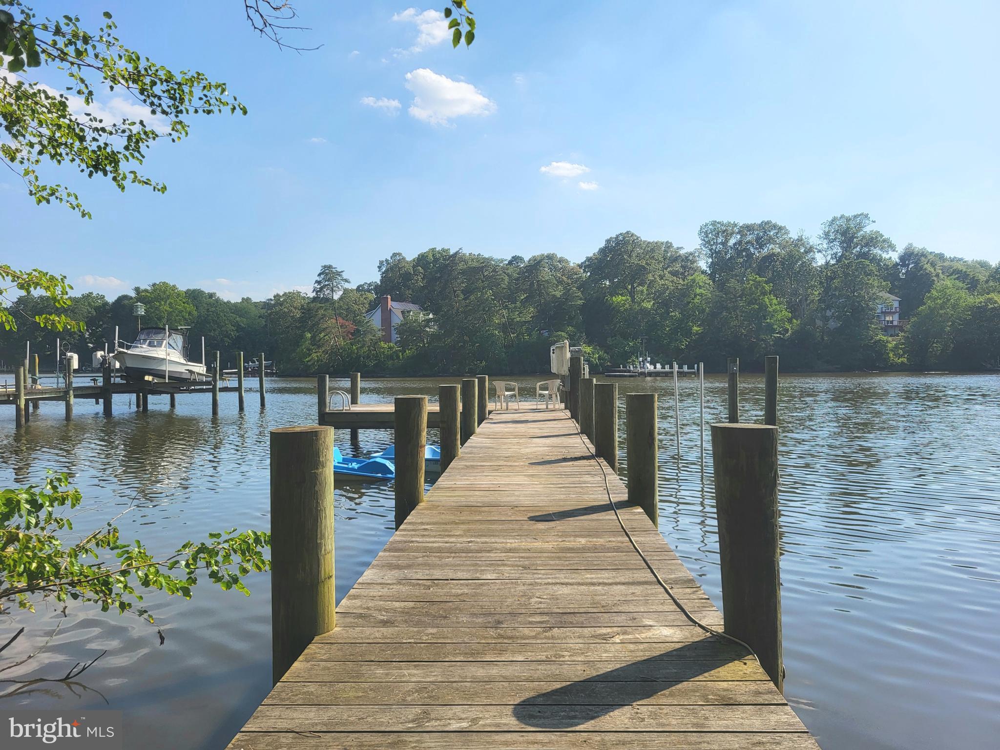 BROOKFIELD ON THE MAGOTHY - Residential