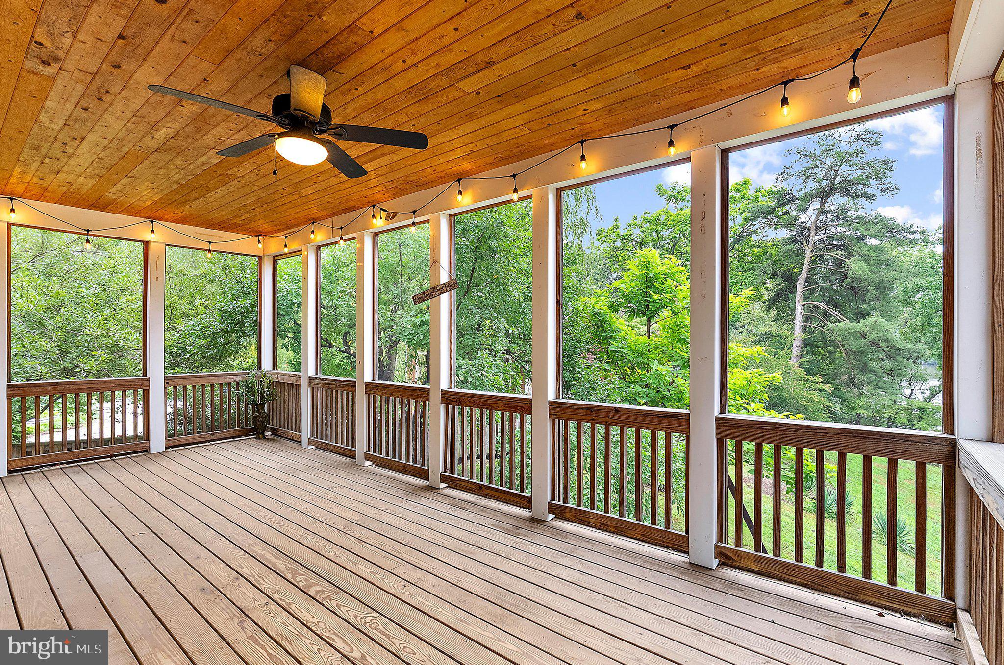 BROOKFIELD ON THE MAGOTHY - Residential