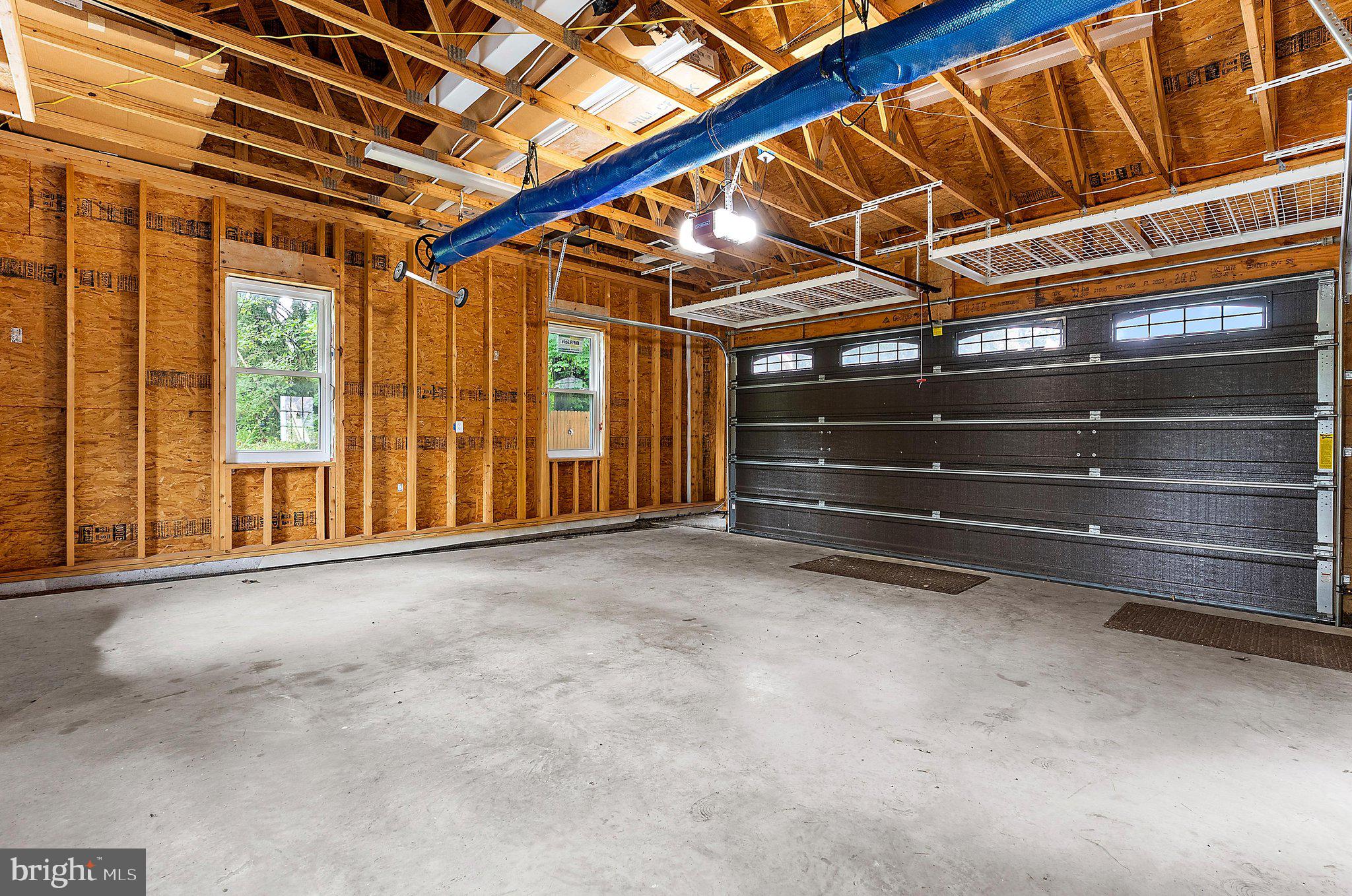 BROOKFIELD ON THE MAGOTHY - Residential