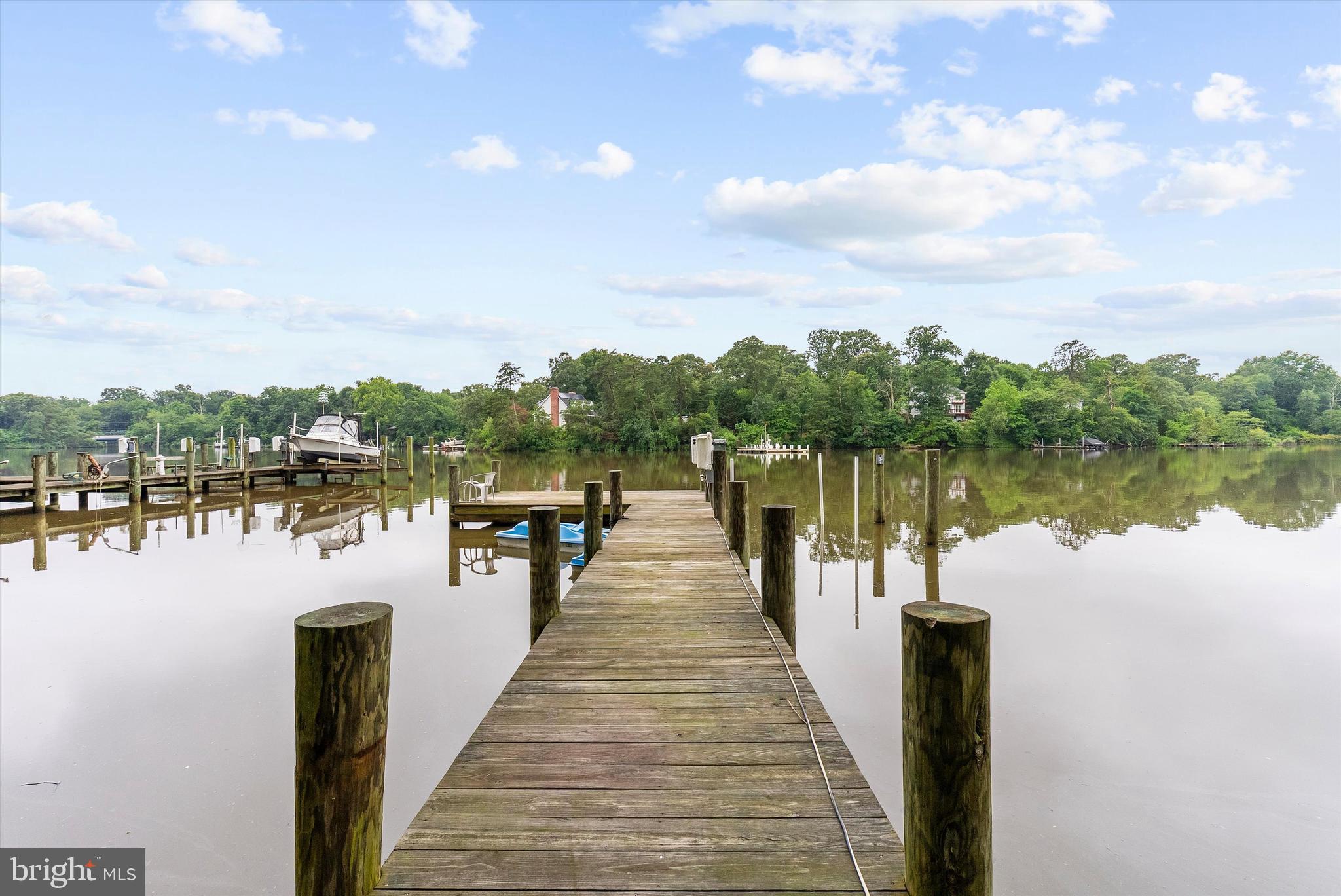 BROOKFIELD ON THE MAGOTHY - Residential