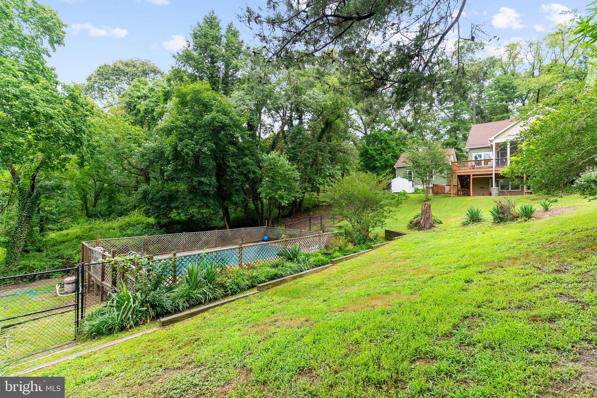 BROOKFIELD ON THE MAGOTHY - Residential