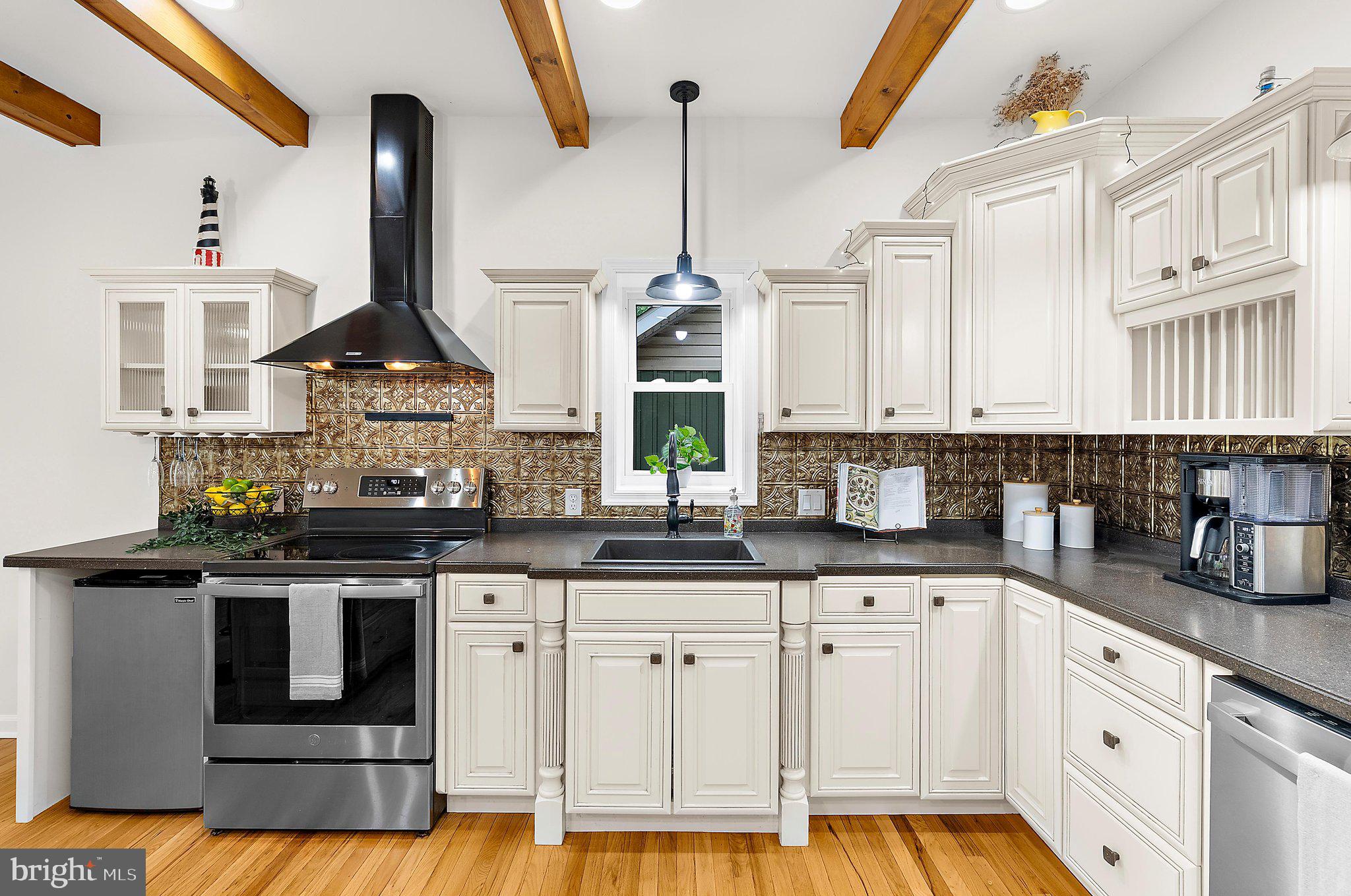 BROOKFIELD ON THE MAGOTHY - Residential