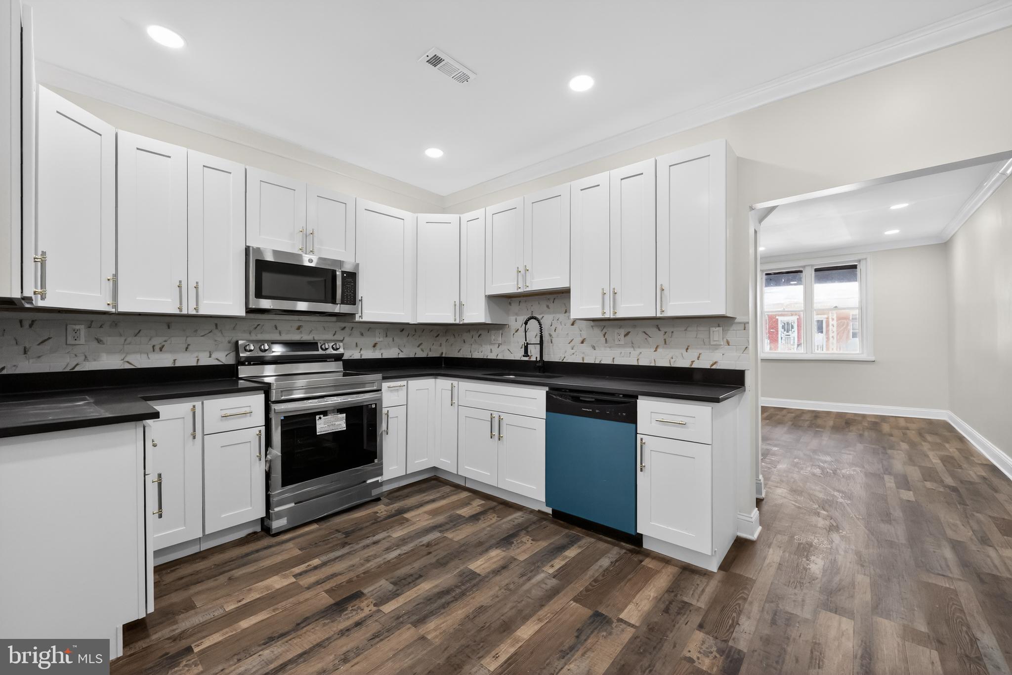 COBBS CREEK - Residential