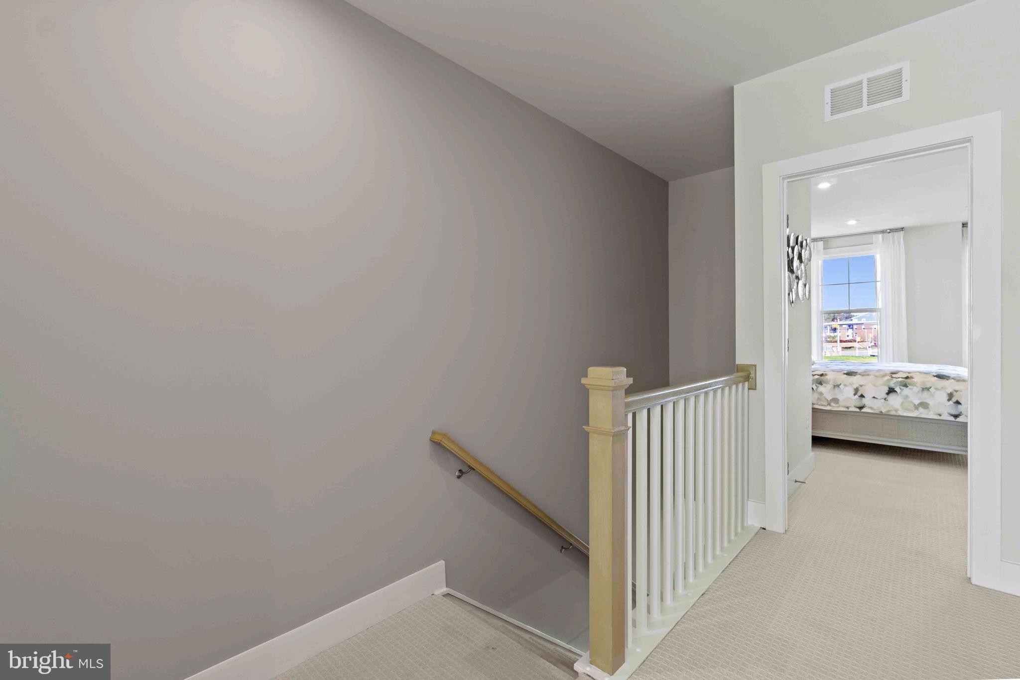 ASHBURN STATION - Residential