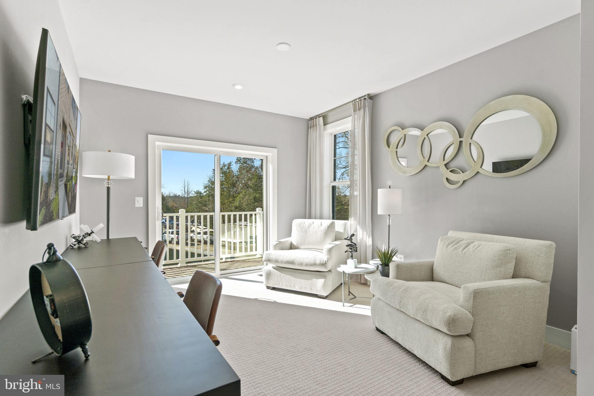 ASHBURN STATION - Residential