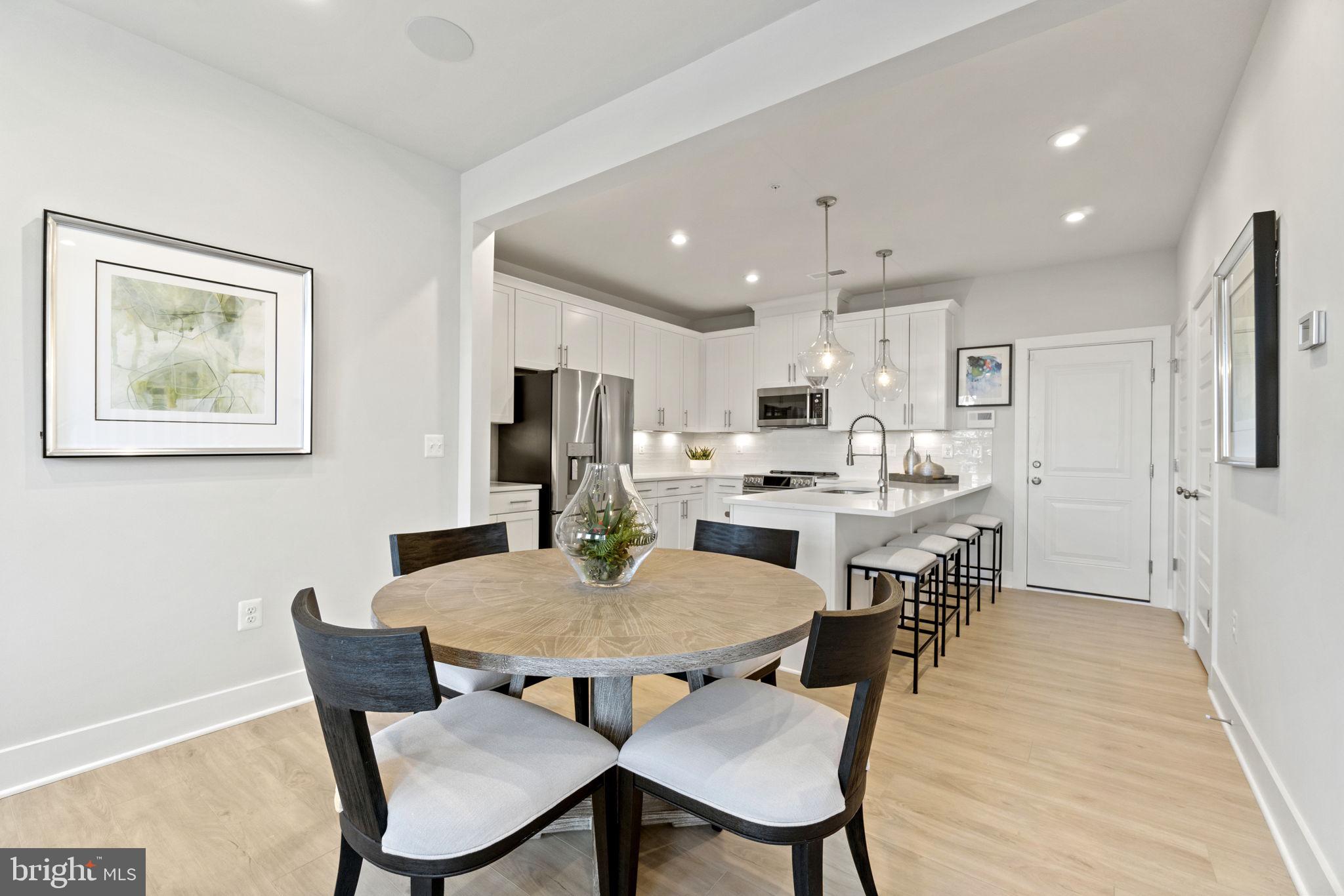 ASHBURN STATION - Residential