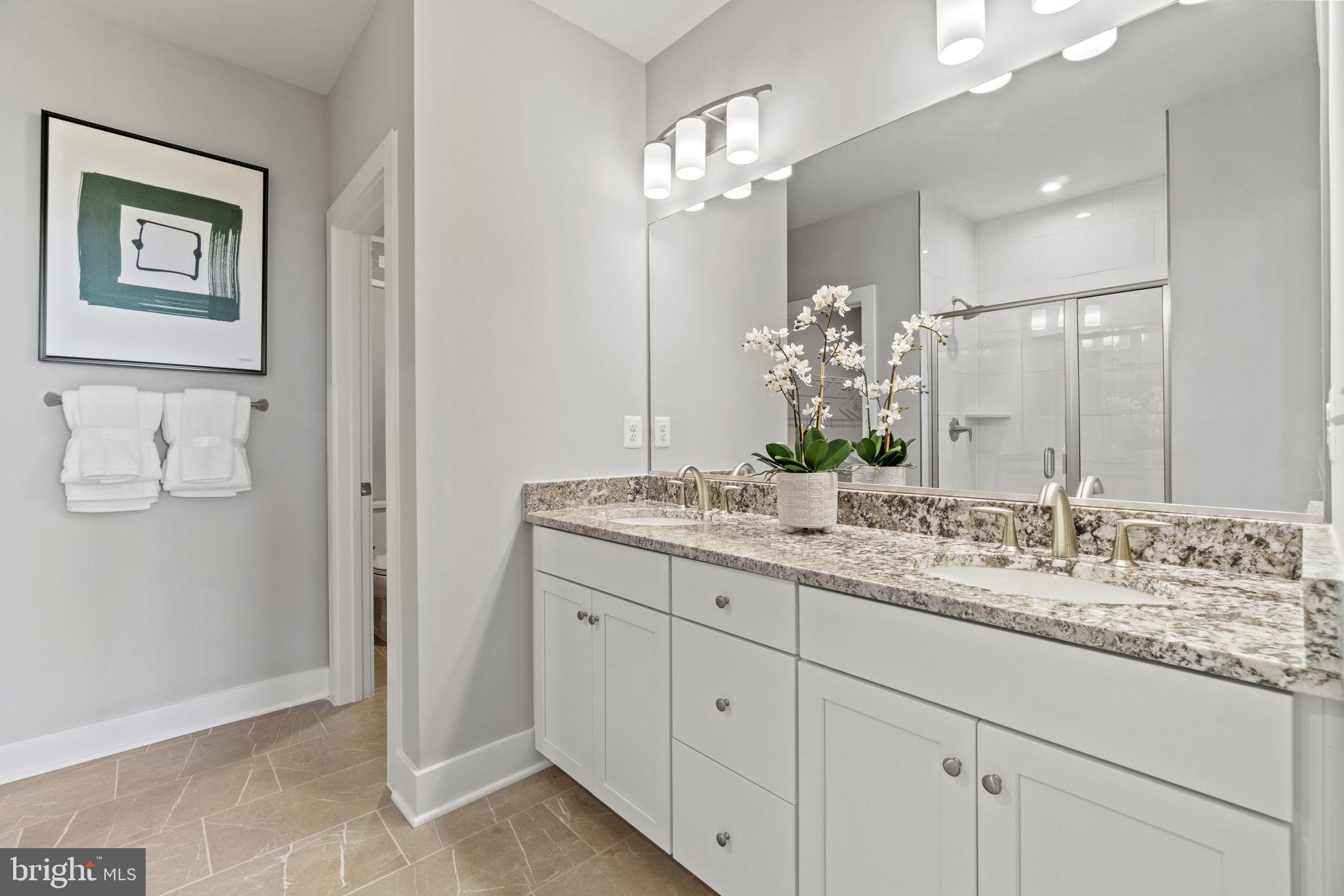 ASHBURN STATION - Residential