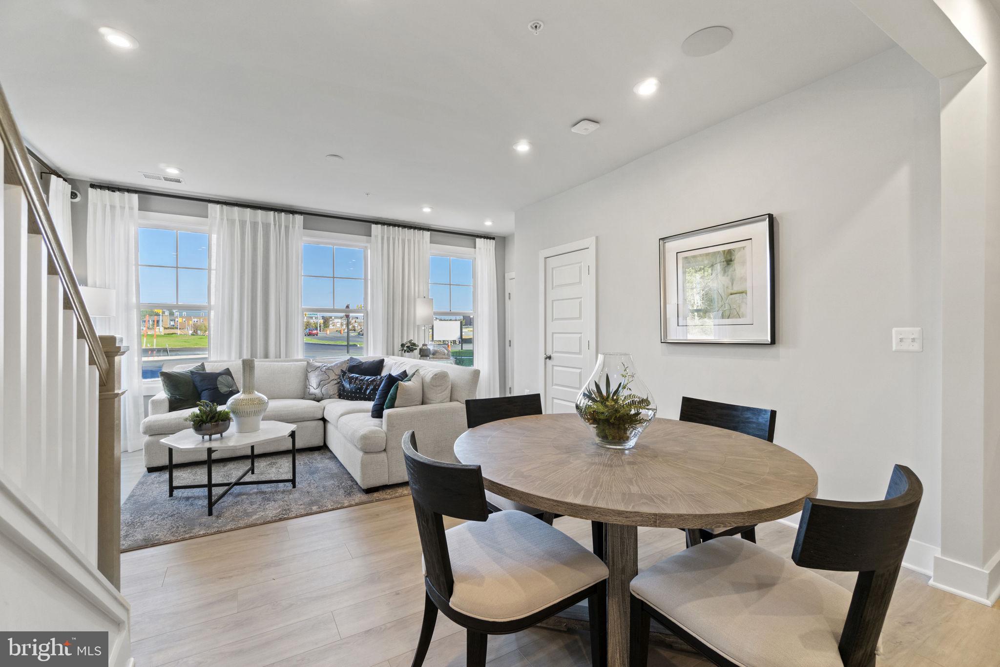 ASHBURN STATION - Residential