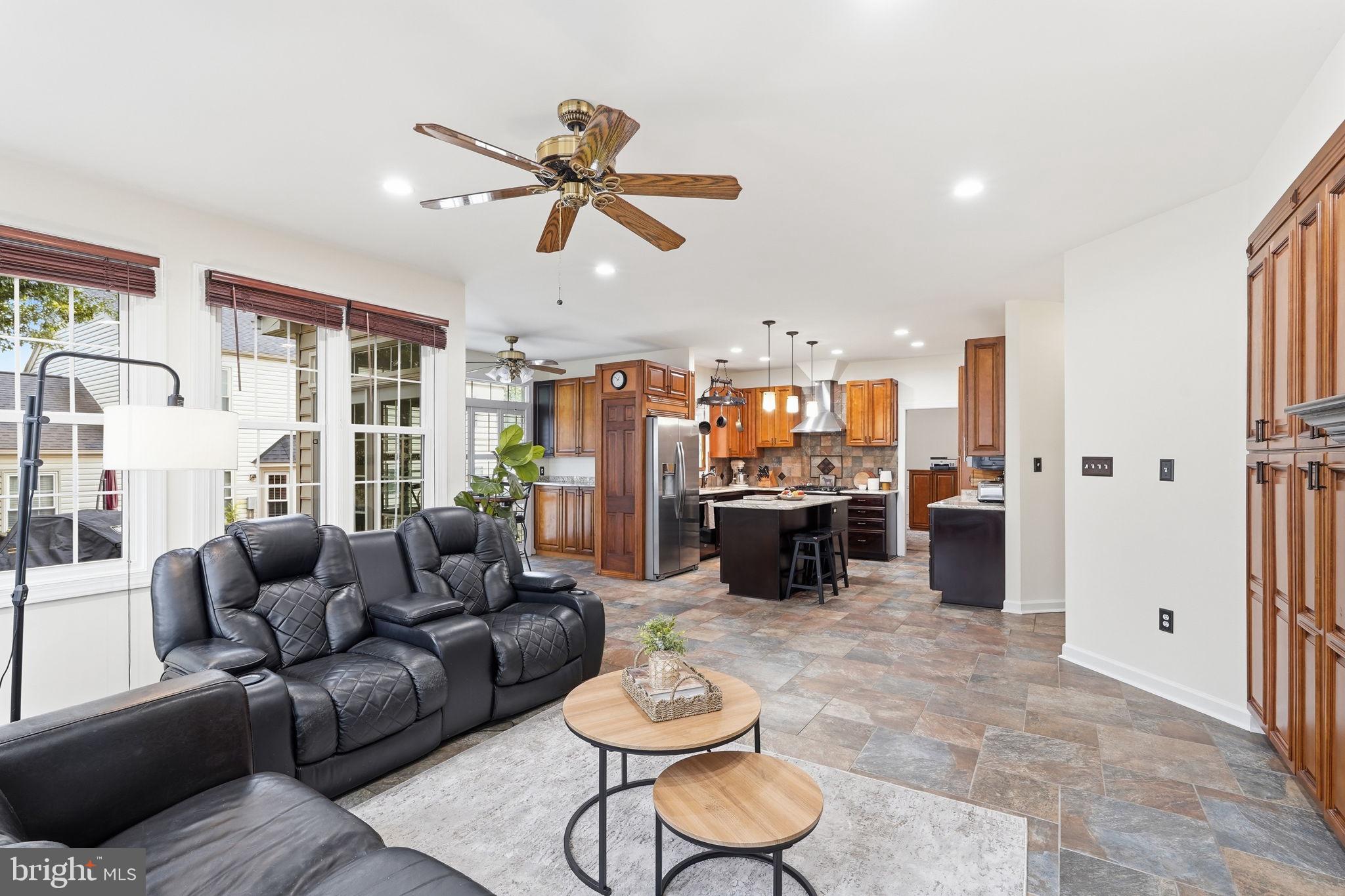 OLD MILL - Residential