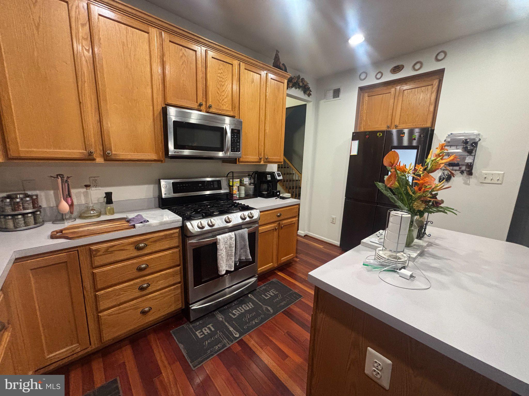 CROSS CREEK CLUB - Residential