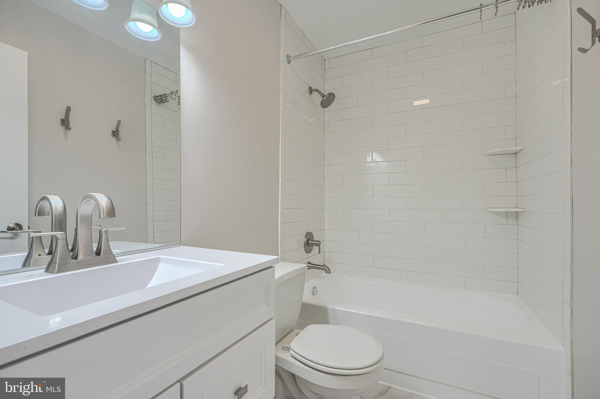 HICKORY HILLS CONDOMINIUMS - Residential