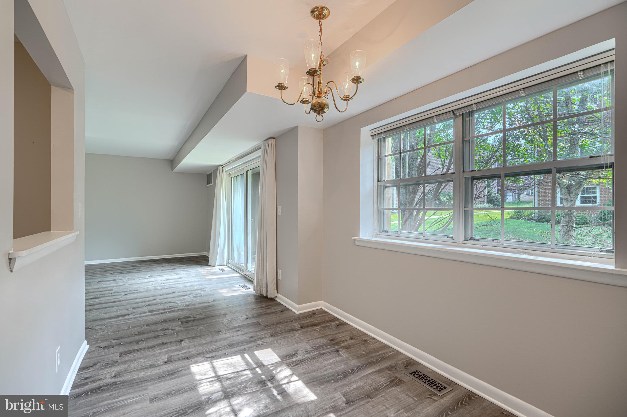 HICKORY HILLS CONDOMINIUMS - Residential