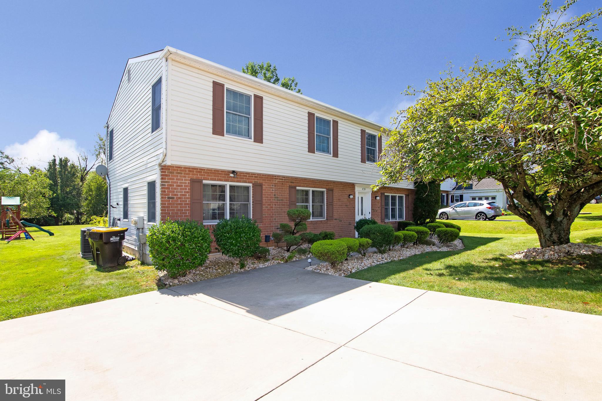 Welcome to this amazing 5-bedroom, 2900 sq. ft. home, that was totally rebuilt in 1993, with endless possibilities. One of the biggest properties in the  neighborhood. As you enter into the foyer you will see a spacious, brightly lit living room on your left and a lovely family room on your right. The kitchen has beautiful granite countertops and stainless-steel appliances with a center island that can comfortably sit 8 people. The kitchen has a lot of storage space, including 2 pantries!  From the kitchen you can look into the huge Florida room which is perfect to entertain your guests year round. The first floor has a half bathroom. The utility room which is situated on the first floor also has a washer and a newer dryer. From the Florida room step outside into the half acre lush green backyard big enough to host all your events.  On the first floor is another room which can be used as a bedroom (current use)/office/exercise room. Upstairs is an extra-large master bedroom suite which has a bathroom with 2 vanities and brand new  glass shower enclosure and toilet.   There are three other nice size bedrooms with lots of closet space and another full bathroom.
There is also an attic with flooring which can be used as an extra storage space. This property is in a perfect move in condition. This is your chance to own a beautiful single home on a quiet cul-de-sac street.  The sewer line was just replaced in the front yard and a French Drain installed in the rear of the home.  There is audio and visual recording on property.  Please remove shoes or use booties during showings.