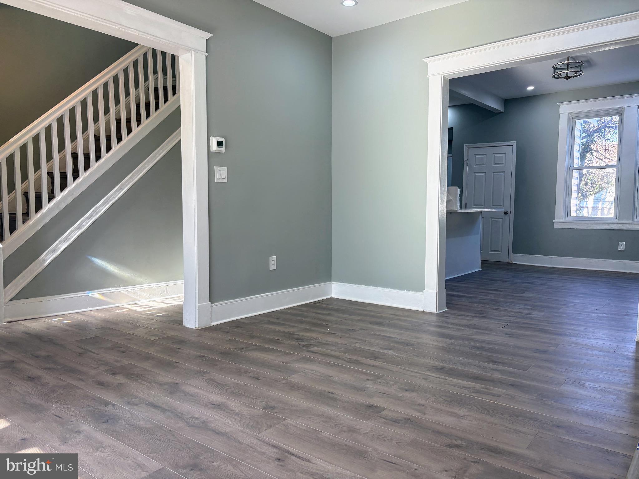 WAVERLY - Residential