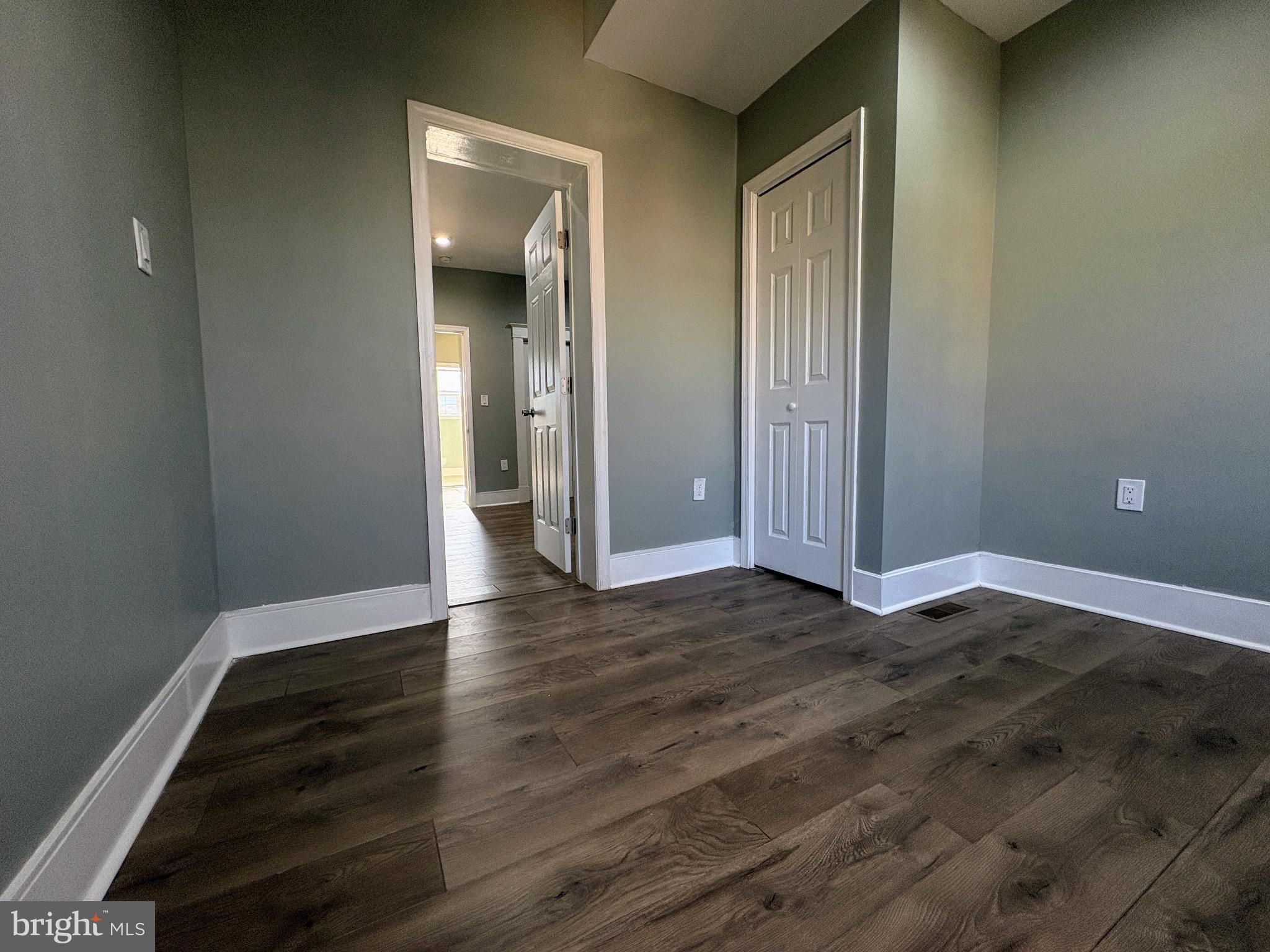 WAVERLY - Residential