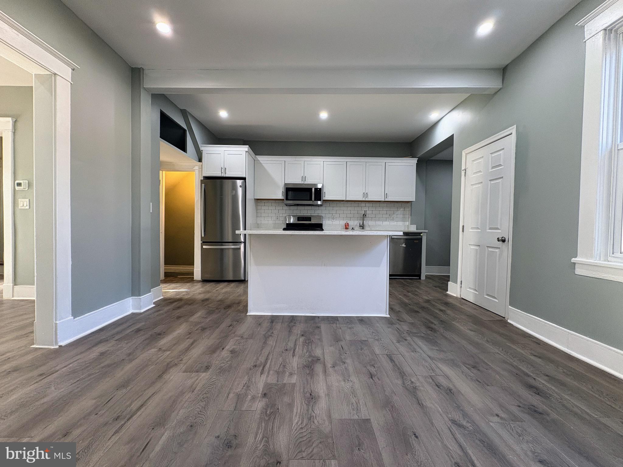 WAVERLY - Residential