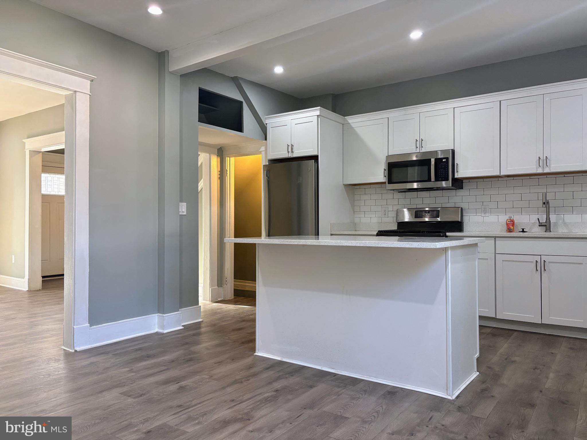 WAVERLY - Residential