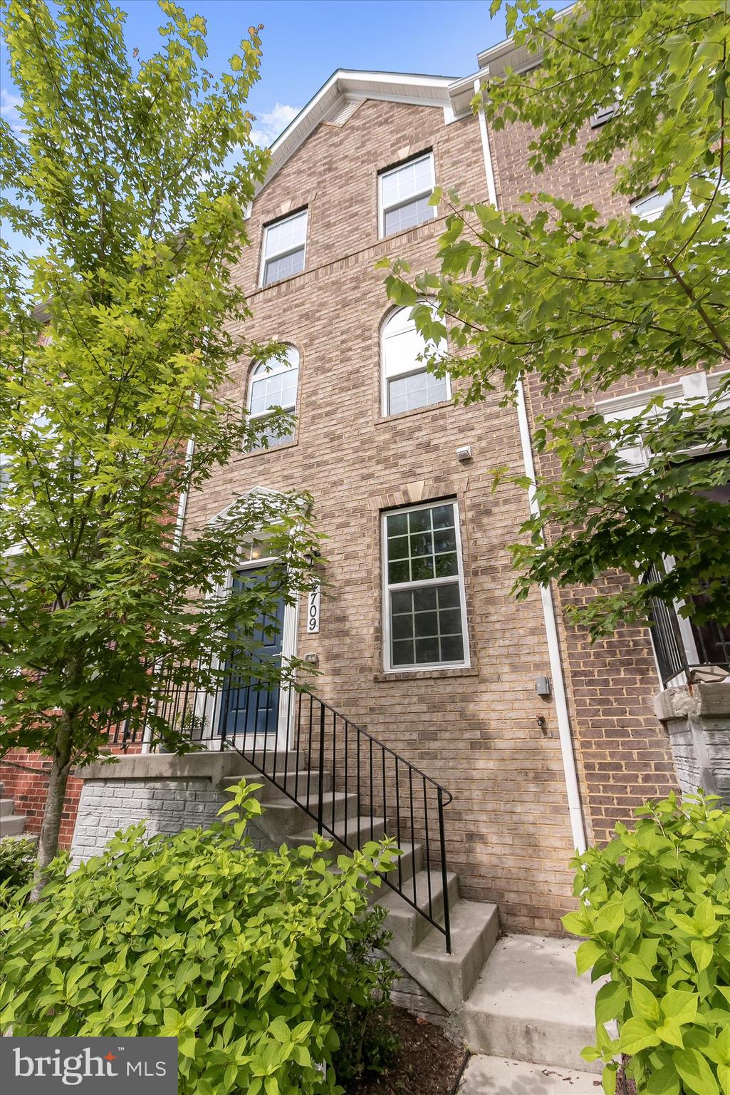 AVONDALE - Residential